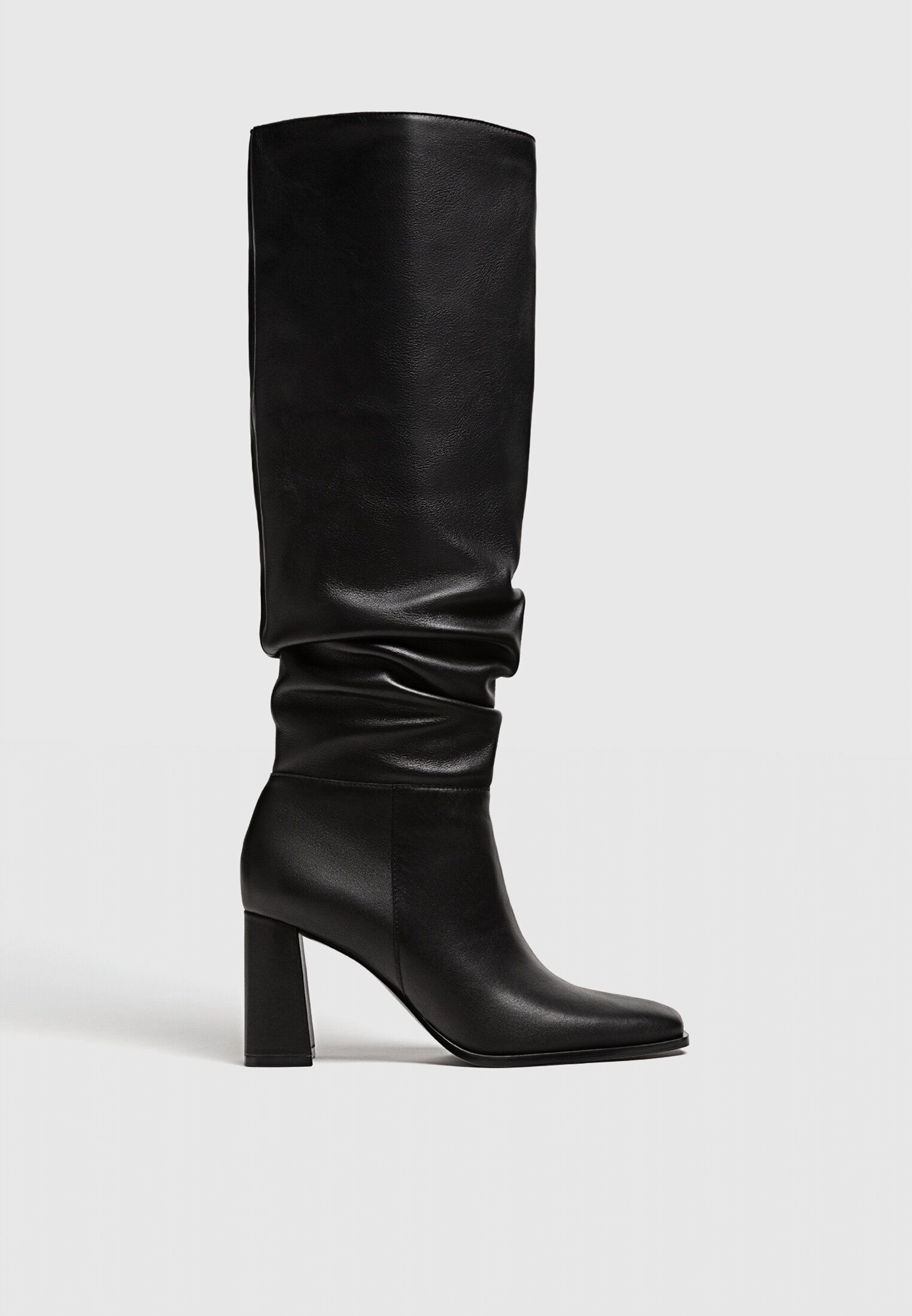 Slouchy leather high-heel boots - Women's fashion | Stradivarius United Kingdom | Stradivarius (UK)