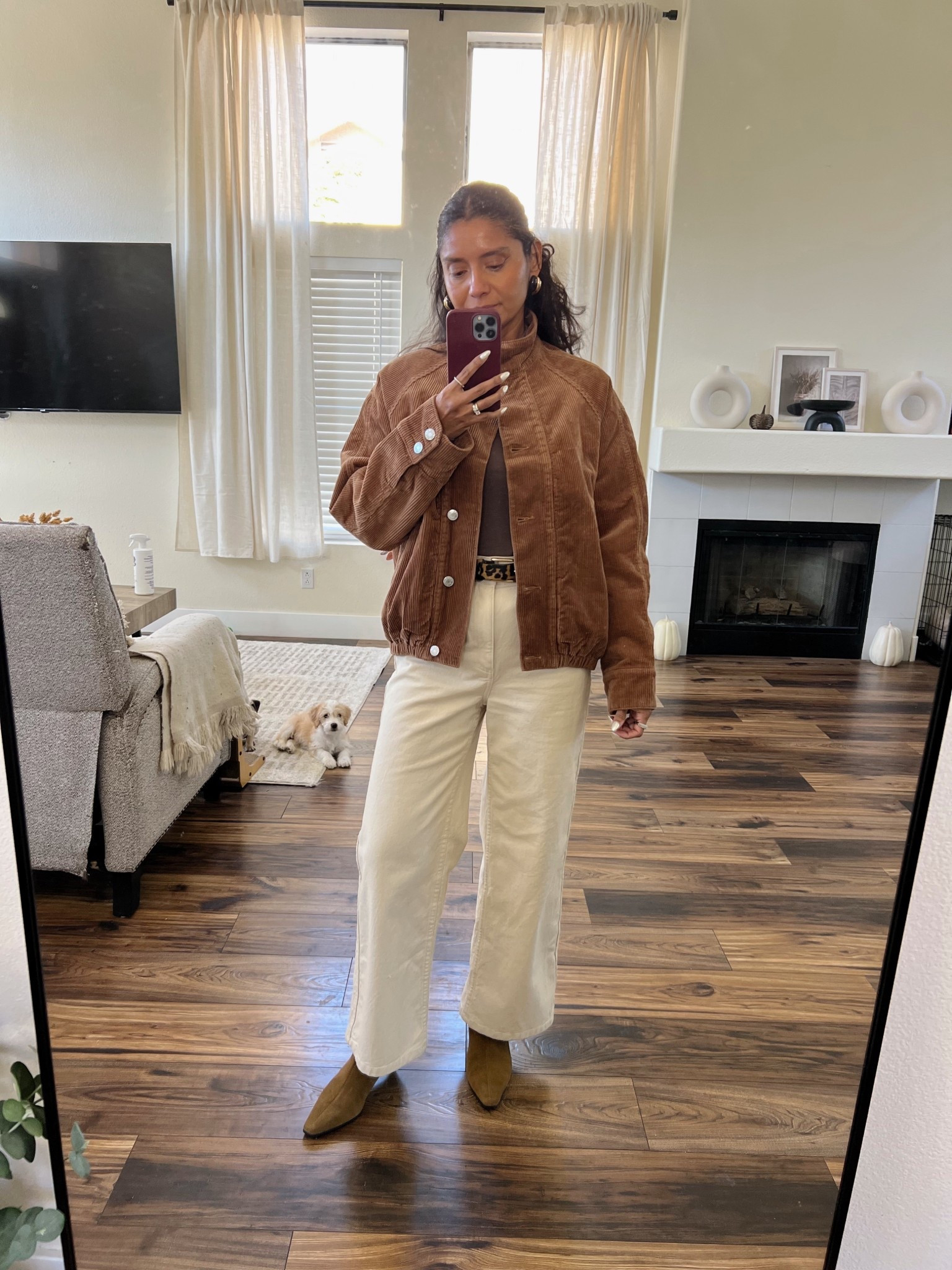 Casual outfit! Parker jacket is small/ medium 