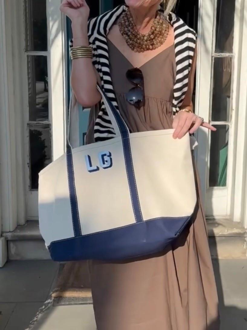 These monogrammed canvas totes from Sprinkled With Pink would make such a cute Easter gift! 



#LTKSeasonal #LTKOver40 #LTKootd