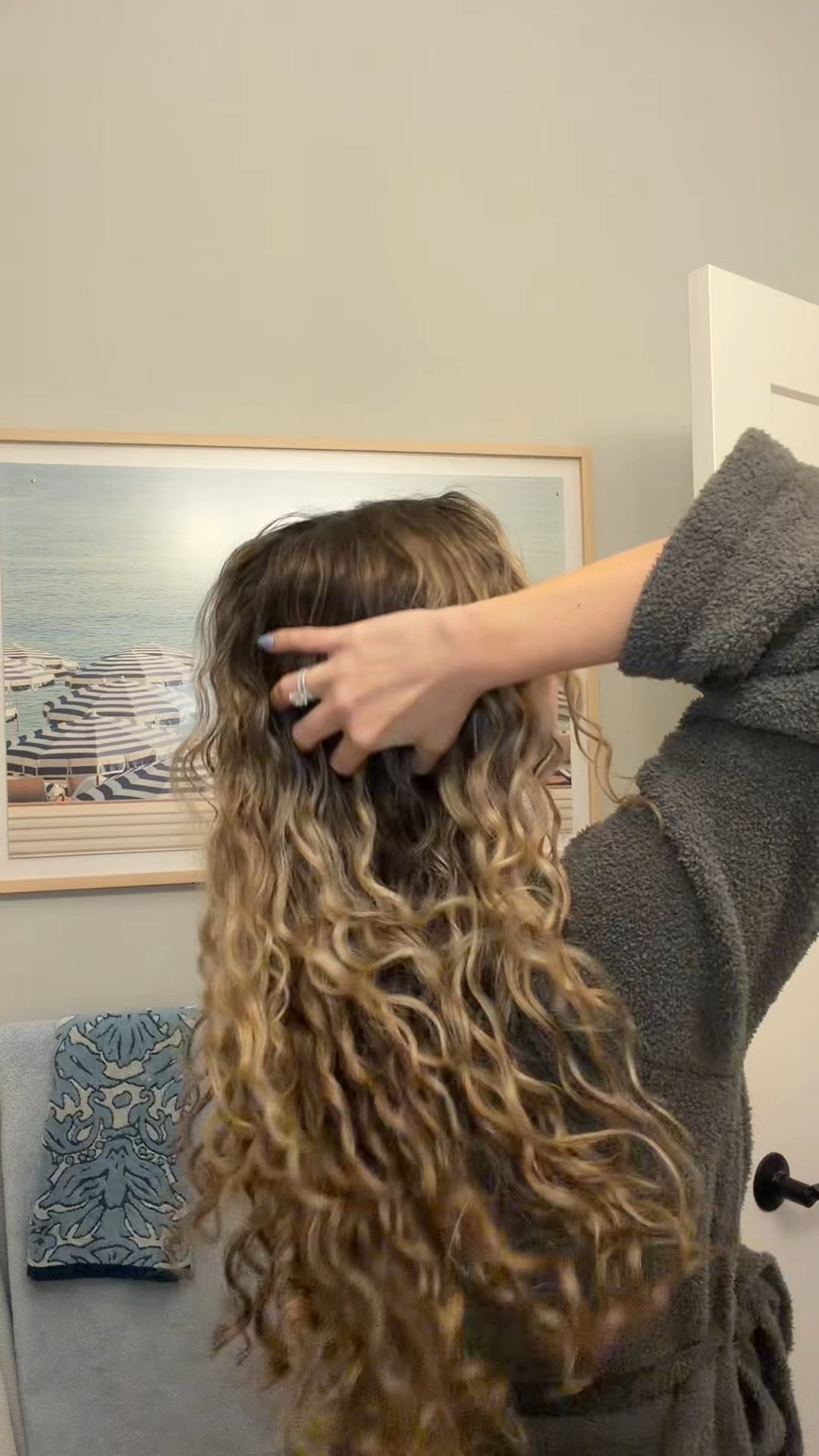 must have hair brush for curly hair! 👏🏼

#LTKBeauty #LTKselfcare #LTKmorningroutine