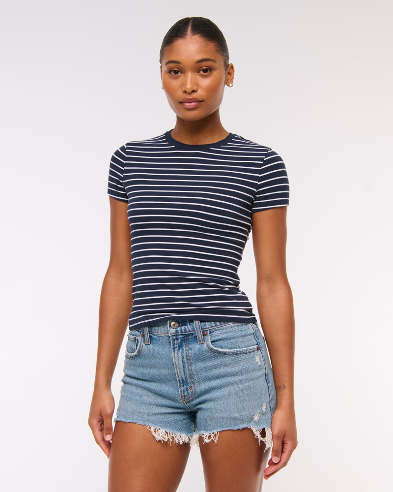 Curve Love High Rise Mom Short | Abercrombie & Fitch (US)