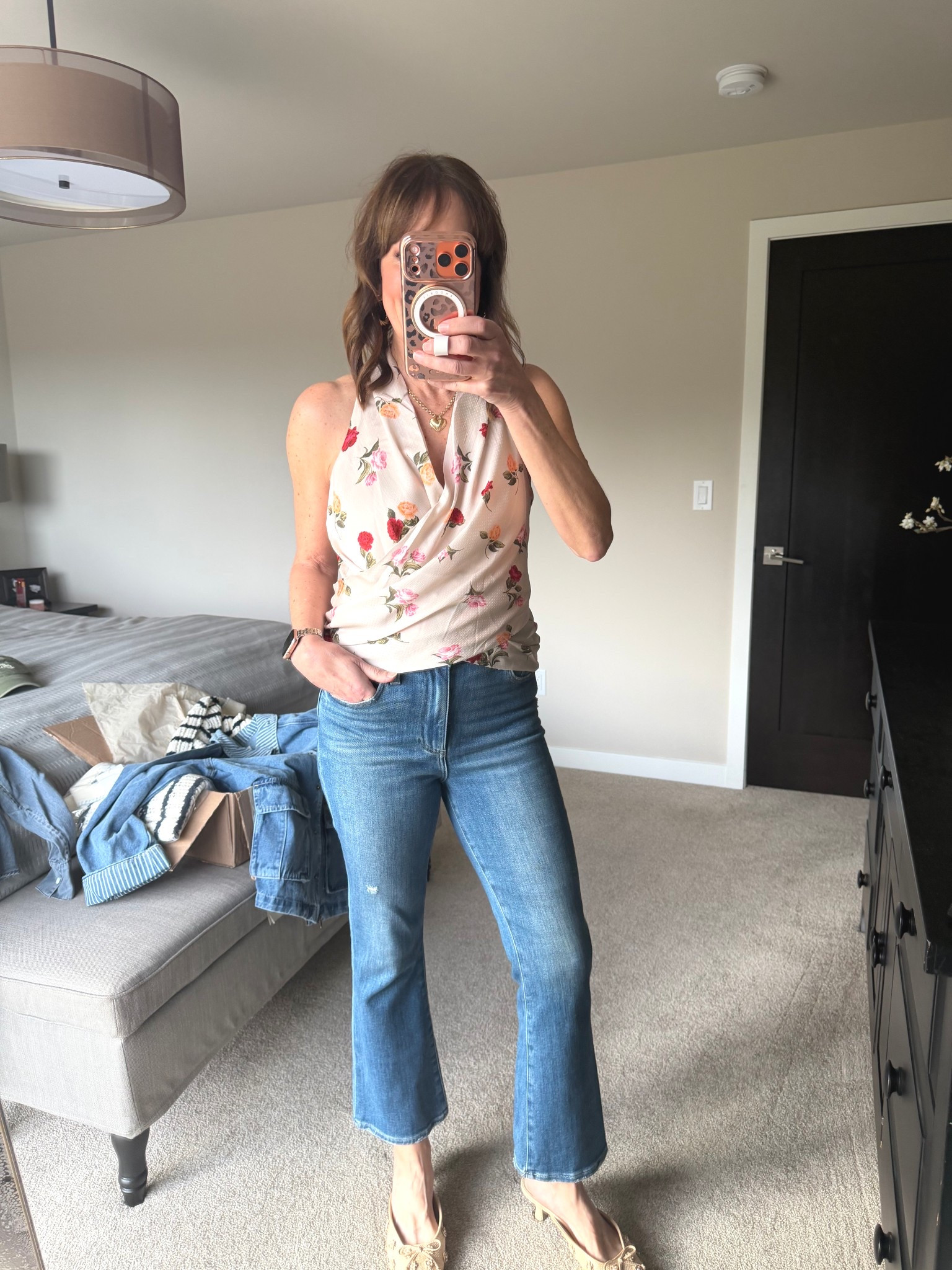 The prettiest date night blouse! I love the floral print and halter neckline! 

Heartloom, date night top, Pistola, kick flare jeans

#LTKOver40 #LTKootd #LTKTravel