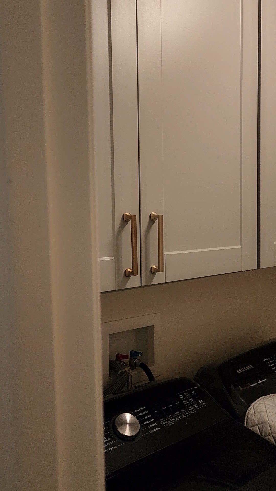  A simple laundry update!

#LTKHome #LTKdayinmylife #LTKvlog