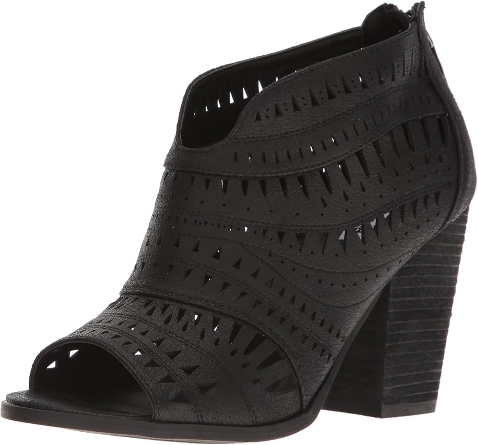 Women's Groove Thang Ankle Bootie | Amazon (US)