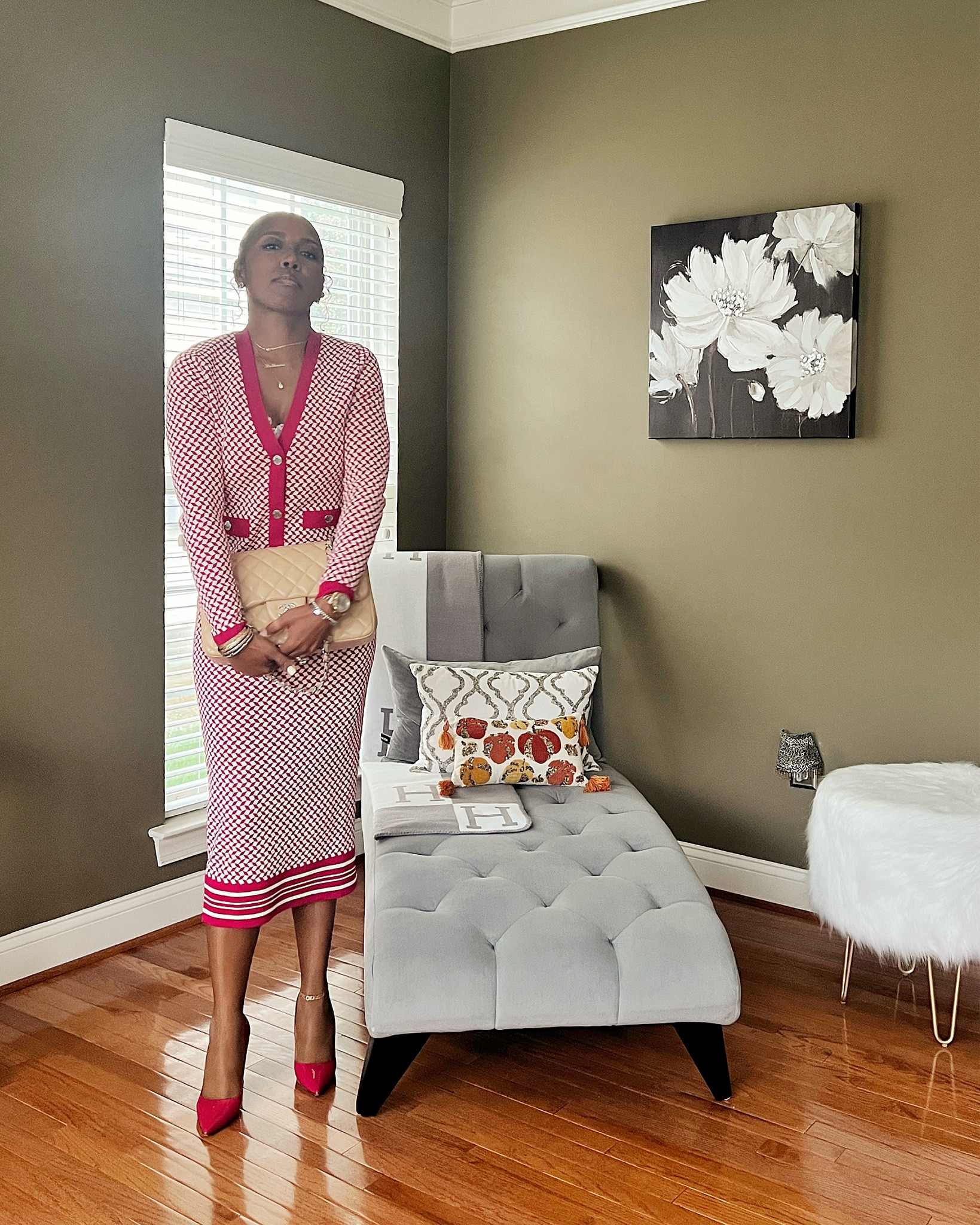 Happy Sunday “Here and There”!  It’s a #SoulfulSunday 💕 

Jeremiah 29:11 was the passage shared by my pastor at my worship service today.  I encourage you to know that if God is thinking about you with an expected end… there is always hope for your future! 

Have an amazing week ahead! 

~ LaShawna 💕🫶🏽✨


#ootd #sotd #naturalhair​⁠ #churchy #ladylikestyle


#LTKStyleTip #LTKItBag #LTKShoeCrush