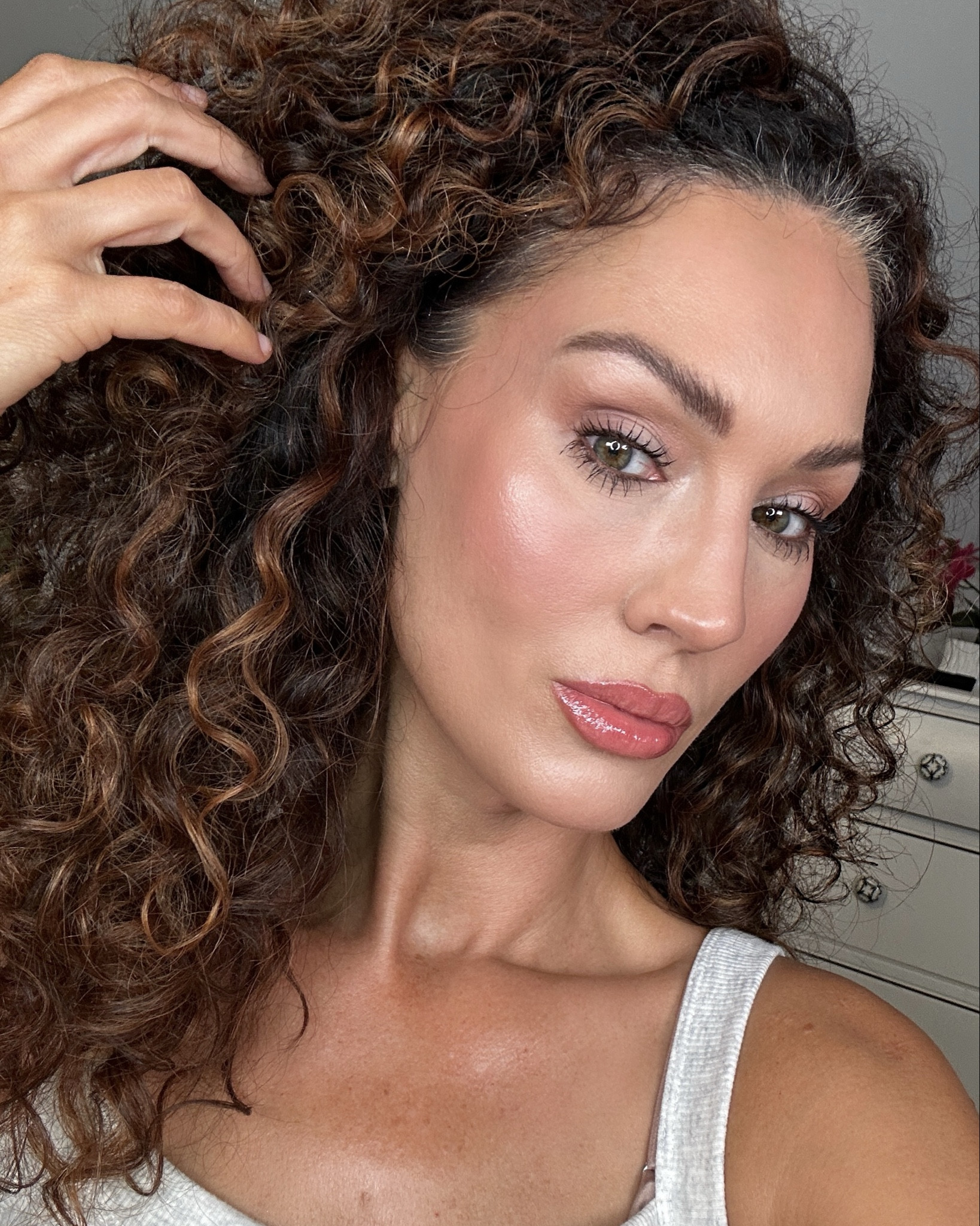 💄Drugstore Glam, Ulta Style 💄
Who says you need to spend a fortune to glow up? ✨ Every product in this look is affordable, effective, and from Ulta Beauty’s drugstore aisle! 🙌
From flawless skin to the perfect lip—these budget-friendly faves deliver big results.
✨ Tap to shop & save
#UltaBeauty #DrugstoreMakeup #LTKbeauty #BudgetFriendlyBeauty #UltaHaul #MakeupOnABudget #GlowForLess

#LTKFindsUnder50 #LTKBeauty #LTKOver40