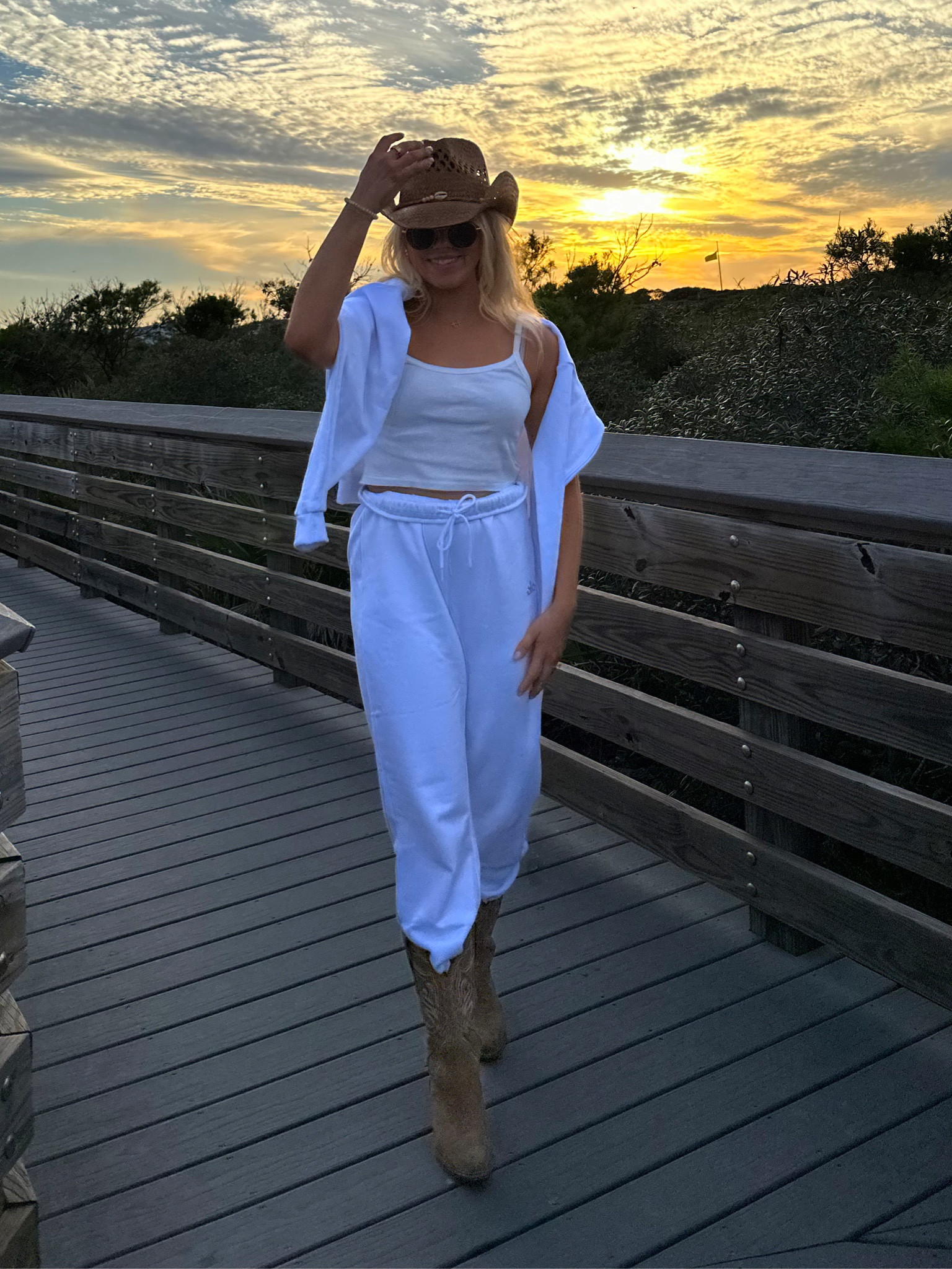 cowgirl night !!!!!

#LTKfitness #LTKtravel #LTKSeasonal