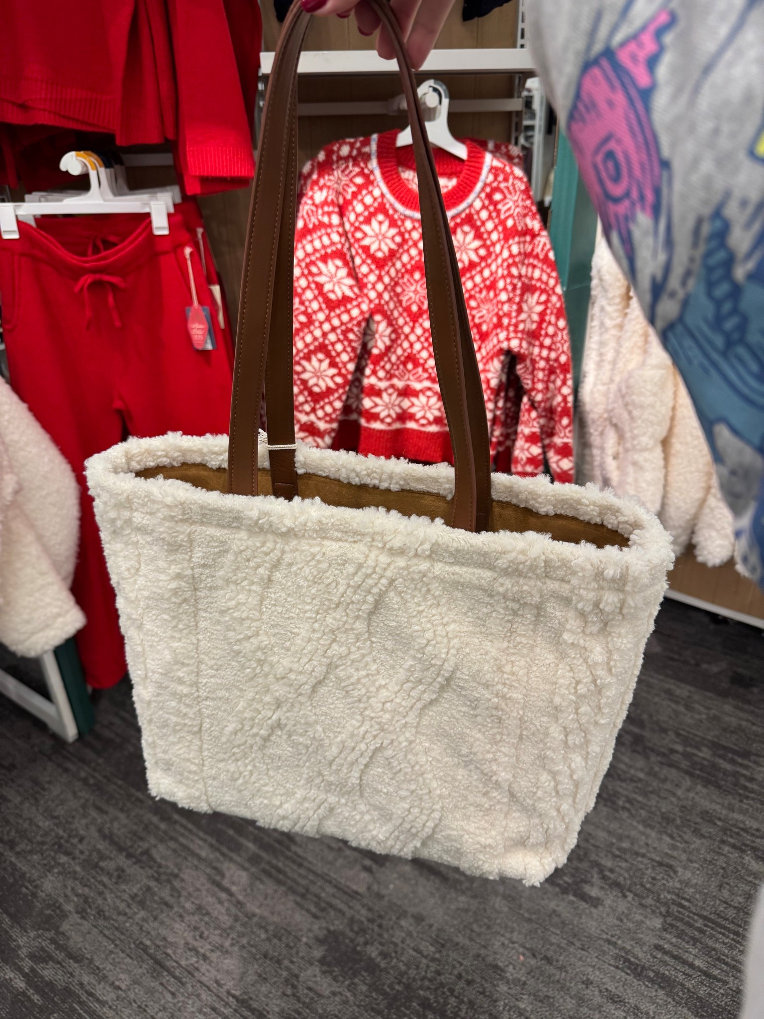 Cable knit reversible tote bag
Gift idea
Target finds 

#LTKItBag #LTKGiftGuide #LTKSeasonal