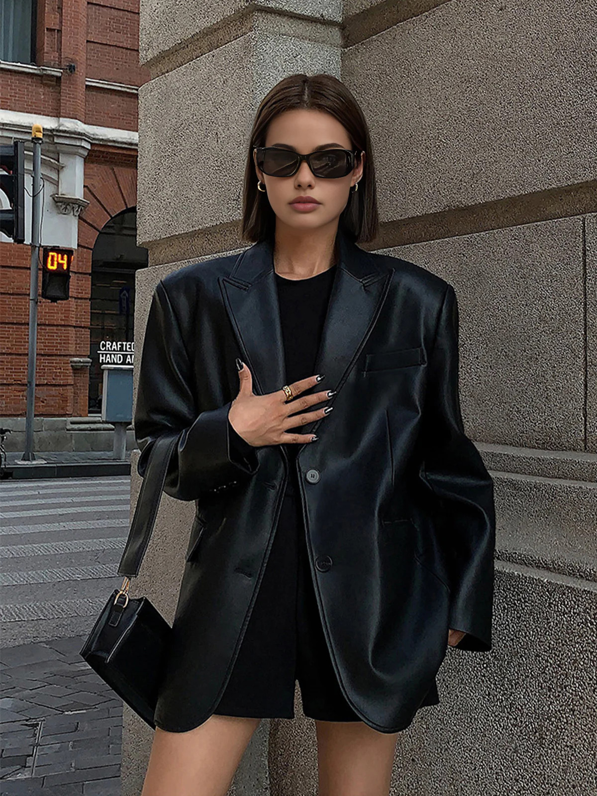 Lapel Pockets Leather Blazer | Commense