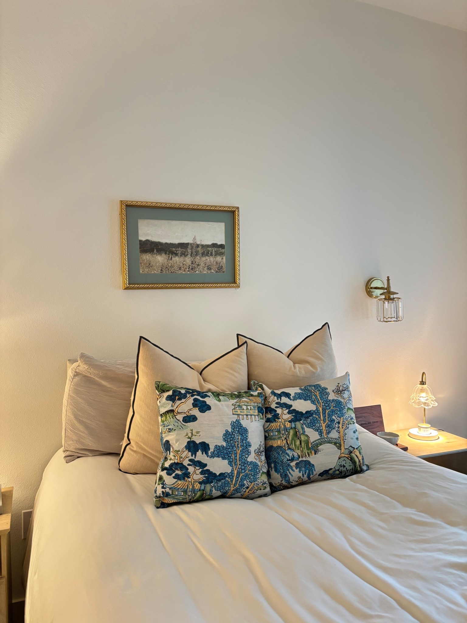 Quick fall refresh by just changing the pillows for under $13! 

#LTKSeasonal #LTKFindsUnder100 #LTKHome