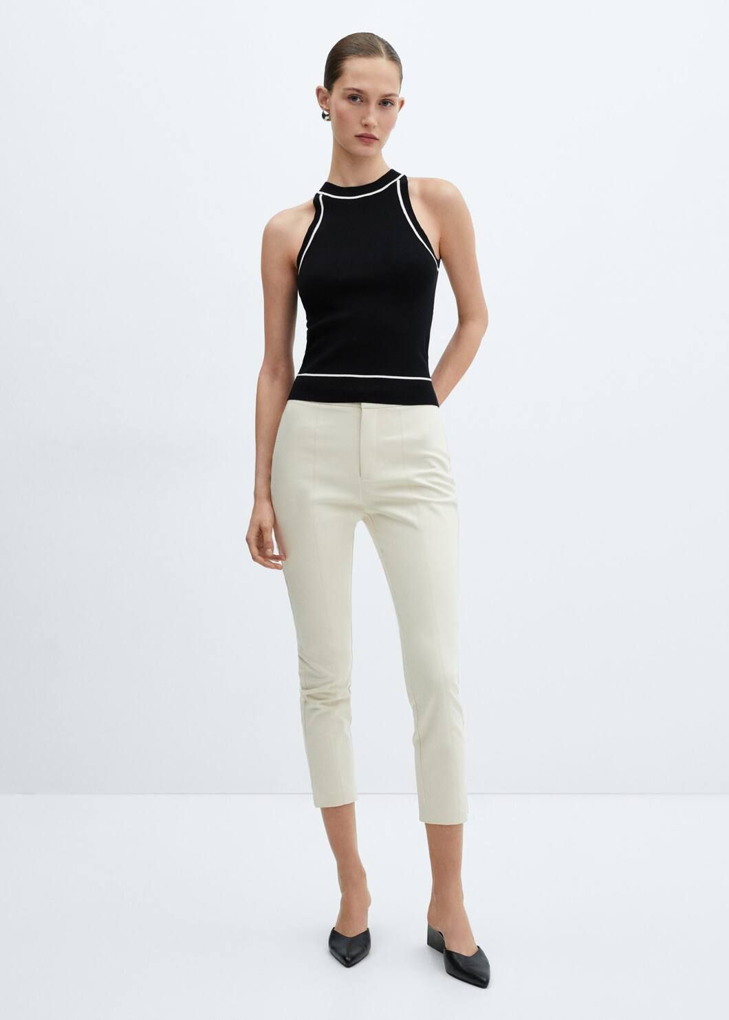 Contrast trim top | MANGO (US)