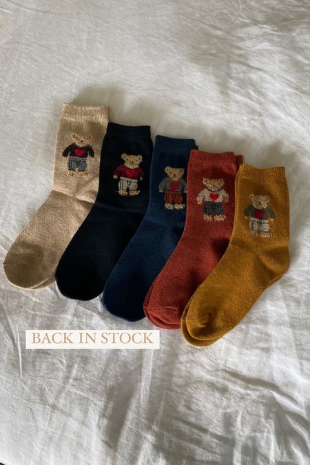 These sold out so fast last week but they’re back in stock!

Adorable bear socks, bear socks, amazon socks, amazon fashion, cute finds, amazon finds, amazon must haves, amazon fall finds, amazon fall fashion, amazon fall socks, fall socks, cute socks, outfit ideas, fall outfits

#LTKfindsunder50 #LTKSeasonal #LTKstyletip