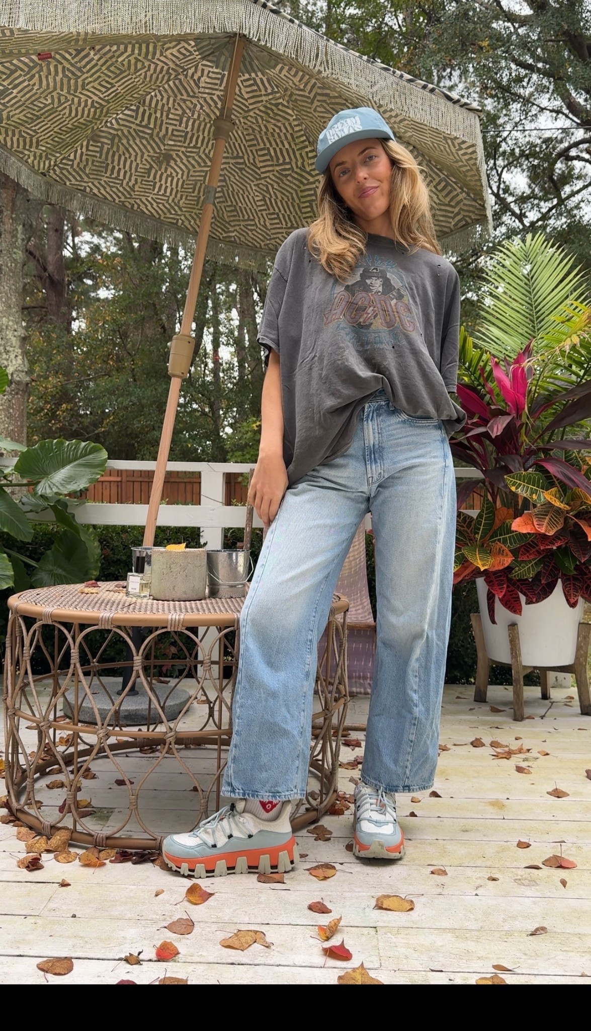 Jeans run small, I sized yp! Wearing a 26 