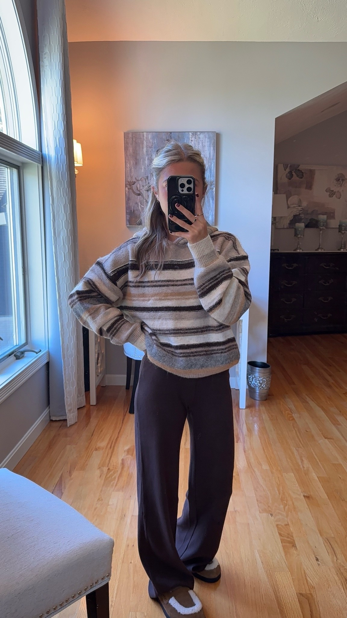wearing a small in sweater ( runs small) , xxs short in pants

#LTKootd #LTKSeasonal #LTKU