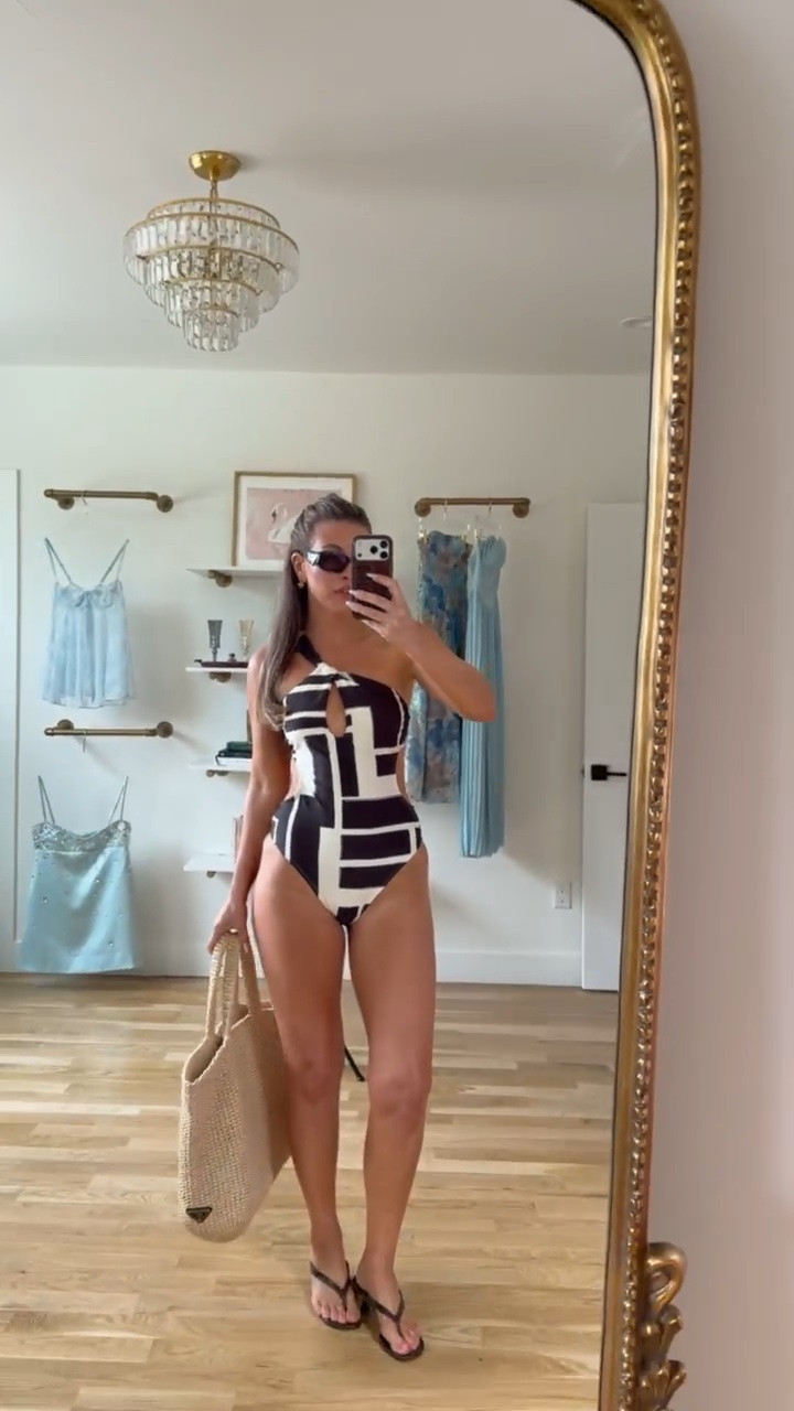 brown and white printed one piece Cupshe swim and resortwear for tropical vacations! 

use code: Chic & enjoy 15% off on orders $70 & enjoy 20% off on orders $135+ 
Electric picks code: emerson20
divi: emerson15

Wearing my usual small

Summer
Vacation
Beach
Poolside
Swimsuit
One piece
Bikini
Coverup
Resortwear
Destination

#LTKSeasonal #LTKTravel #LTKgrwm