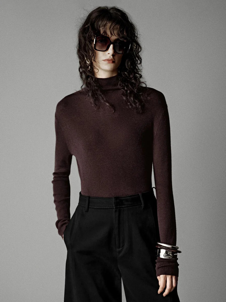 High Neck Knitted T-Shirts | Urban Revivo