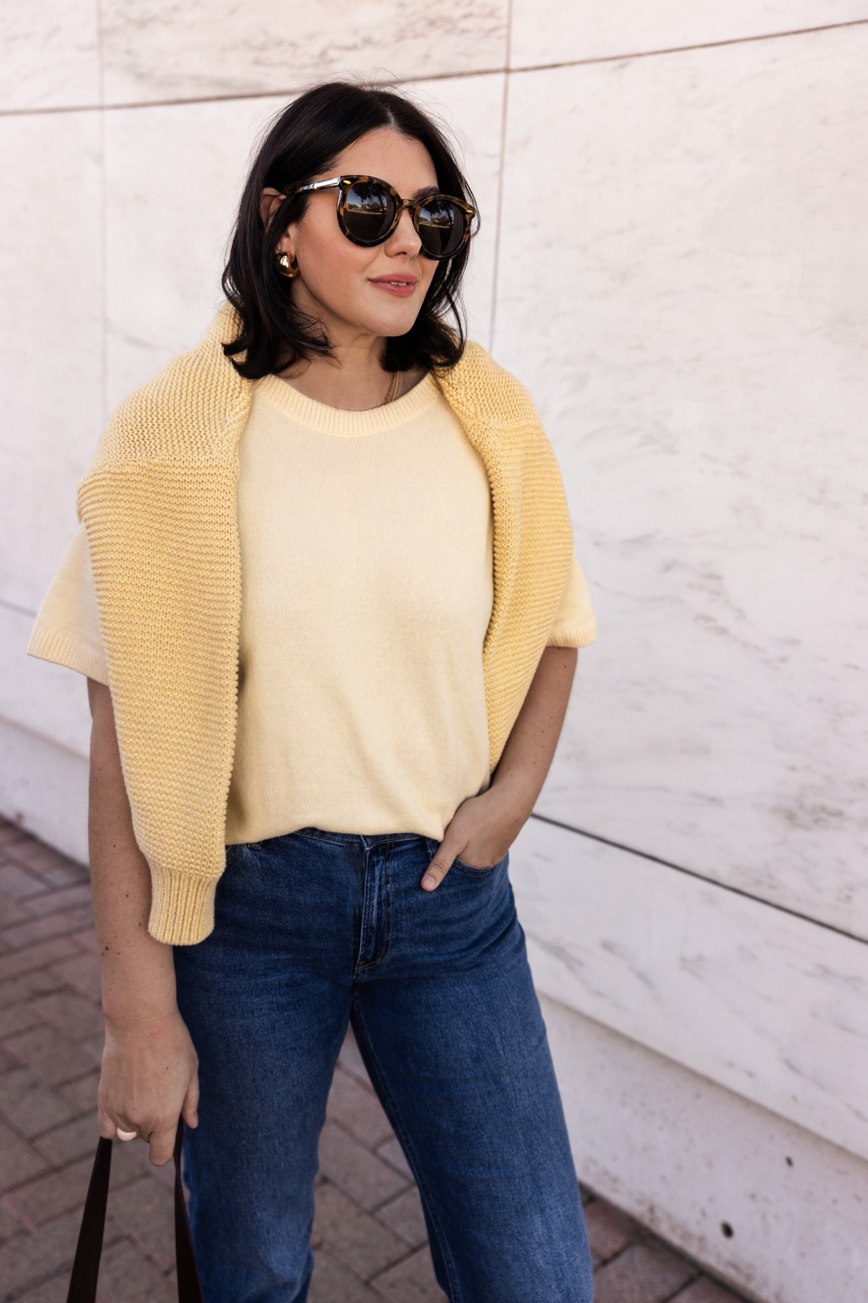 My favorite little sweater tee is back in stock at Gap! I'm in the large, but it runs generously overall. Comes in a few other hues, too! 

I layered it with this cardigan for a little texture on texture / color on color moment. 

(sizes: large in cardigan, sweater; 30 regular in jeans)  

 