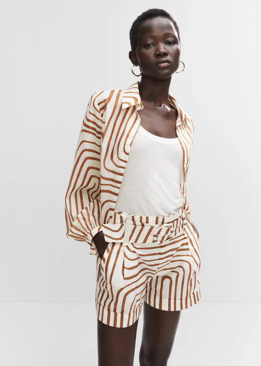 Printed shorts with belt -  Women | Mango USA | MANGO (US)