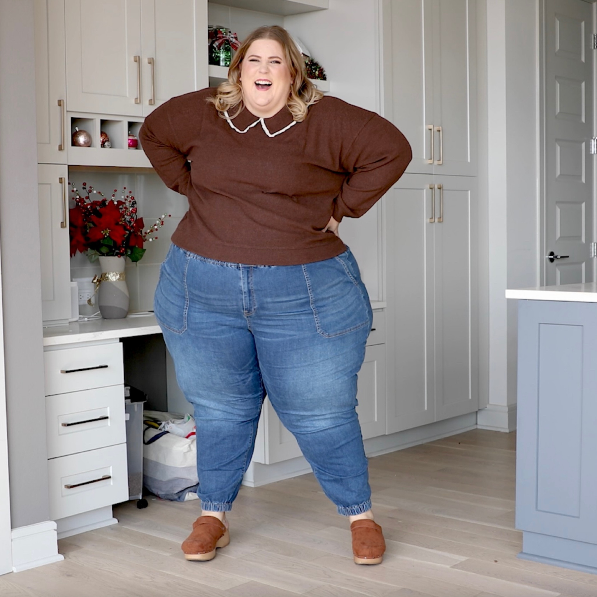 How cute is the collar on this sweater?

#plussize #plussizefashion 

#LTKSeasonal #LTKstyletip #LTKcurves
