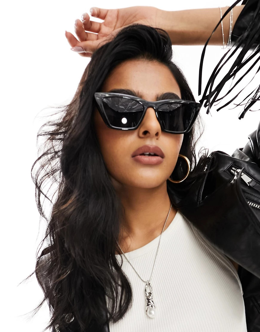 & Other Stories cat eye sunglasses in black | ASOS (Global)