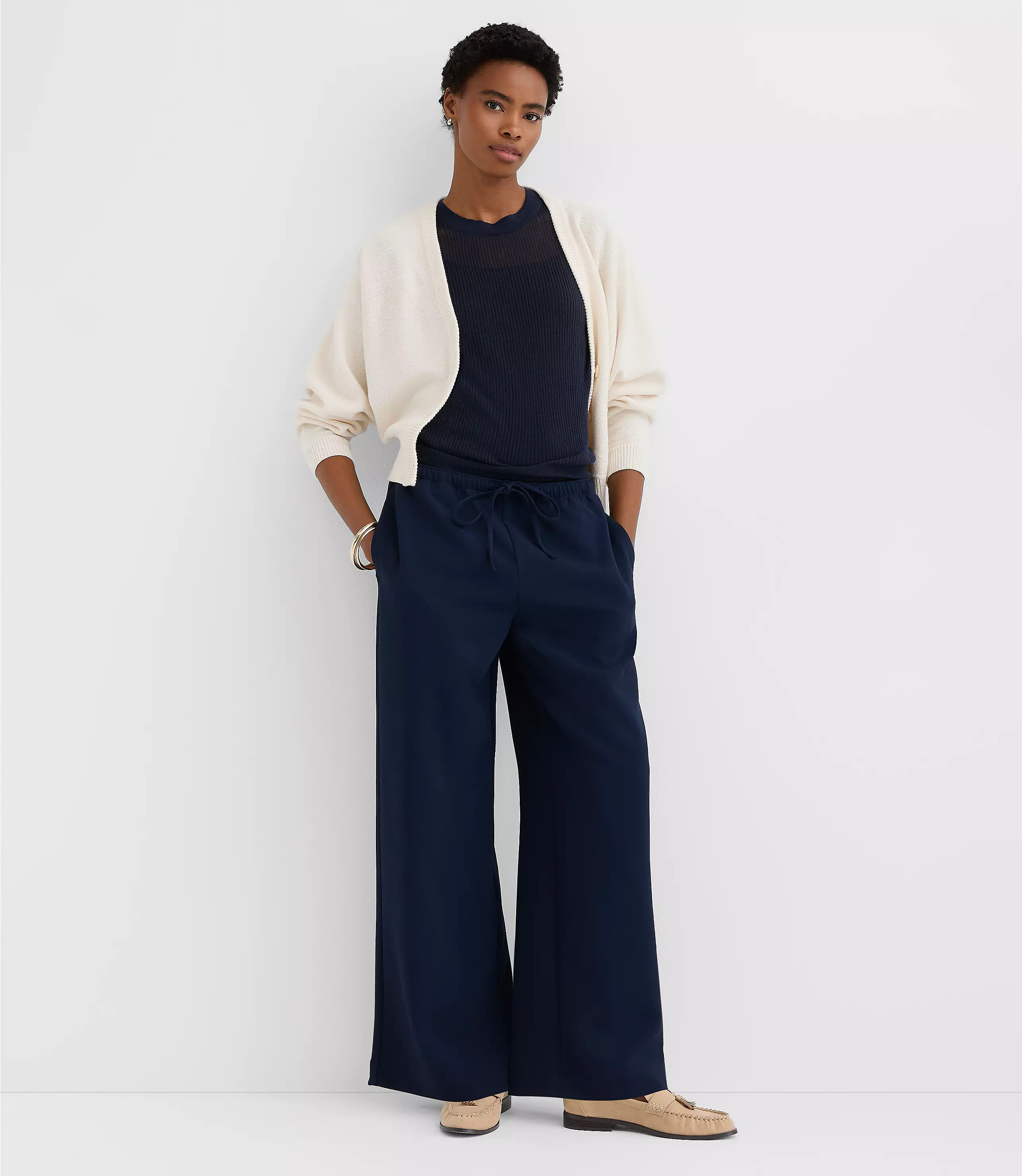 Petite Sawyer Pull On Pants in Textured Crepe | LOFT