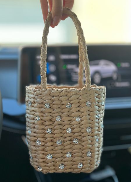 Run, FAST to order this adorable mini embellished straw bucket handbag that you will be carrying on repeat during spring and summer because it’s literally $25!! 

#LTKitbag #LTKstyletip #LTKfindsunder50