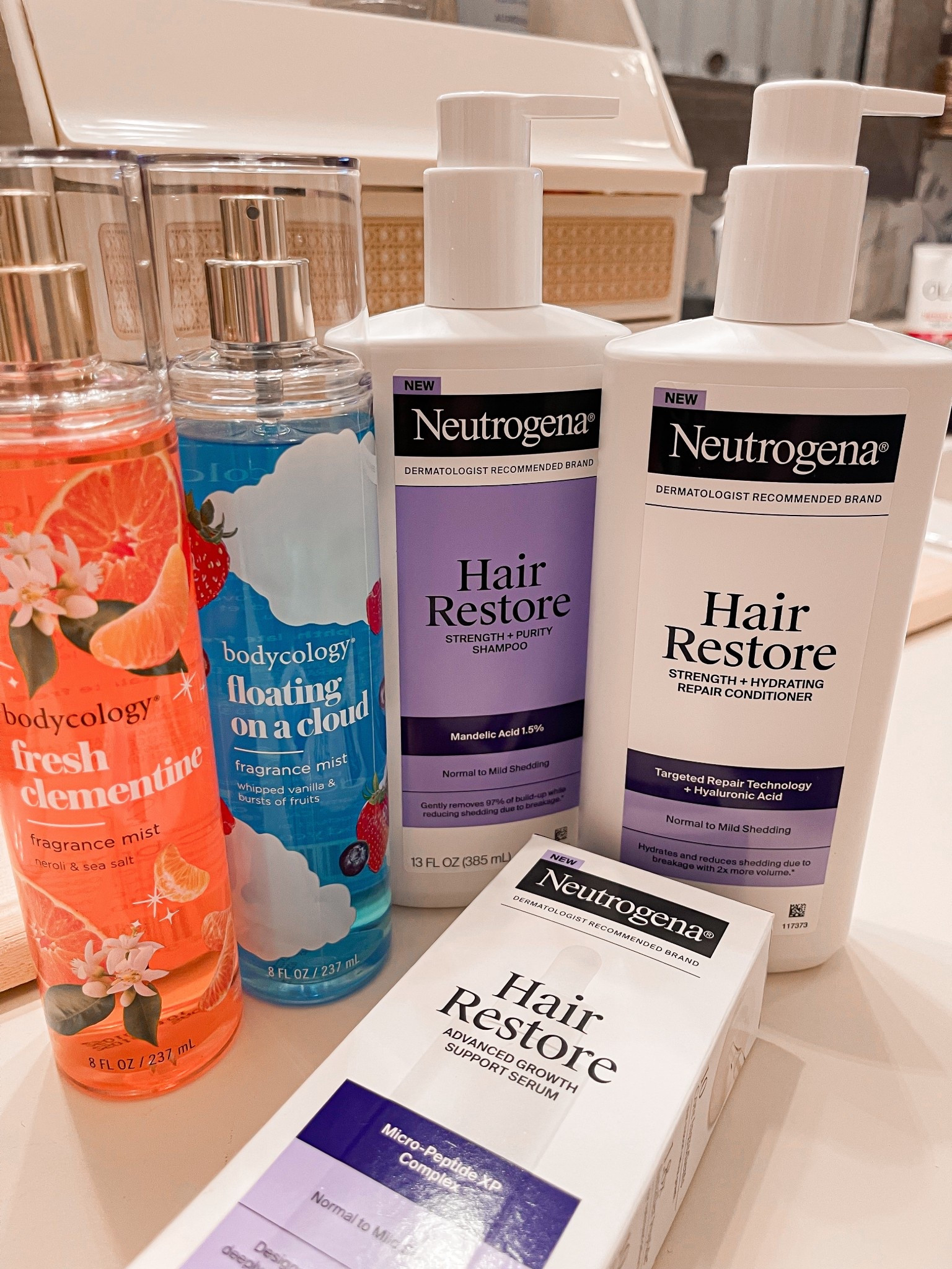 Neutrogena Hair Restore + Bodycology body sprays for summer. 🧖🏻‍♀️ 🔆 🧴 
BONUS: everything has a good-excellent rating in the YUKA app.  🫶🏼 ✨ 
•
•
Summer scents.
Walmart beauty.
Walmart beauty finds.
Neutrogena haircare.
Bodycology.

#LTKselfcare #LTKgrwm #LTKBeauty