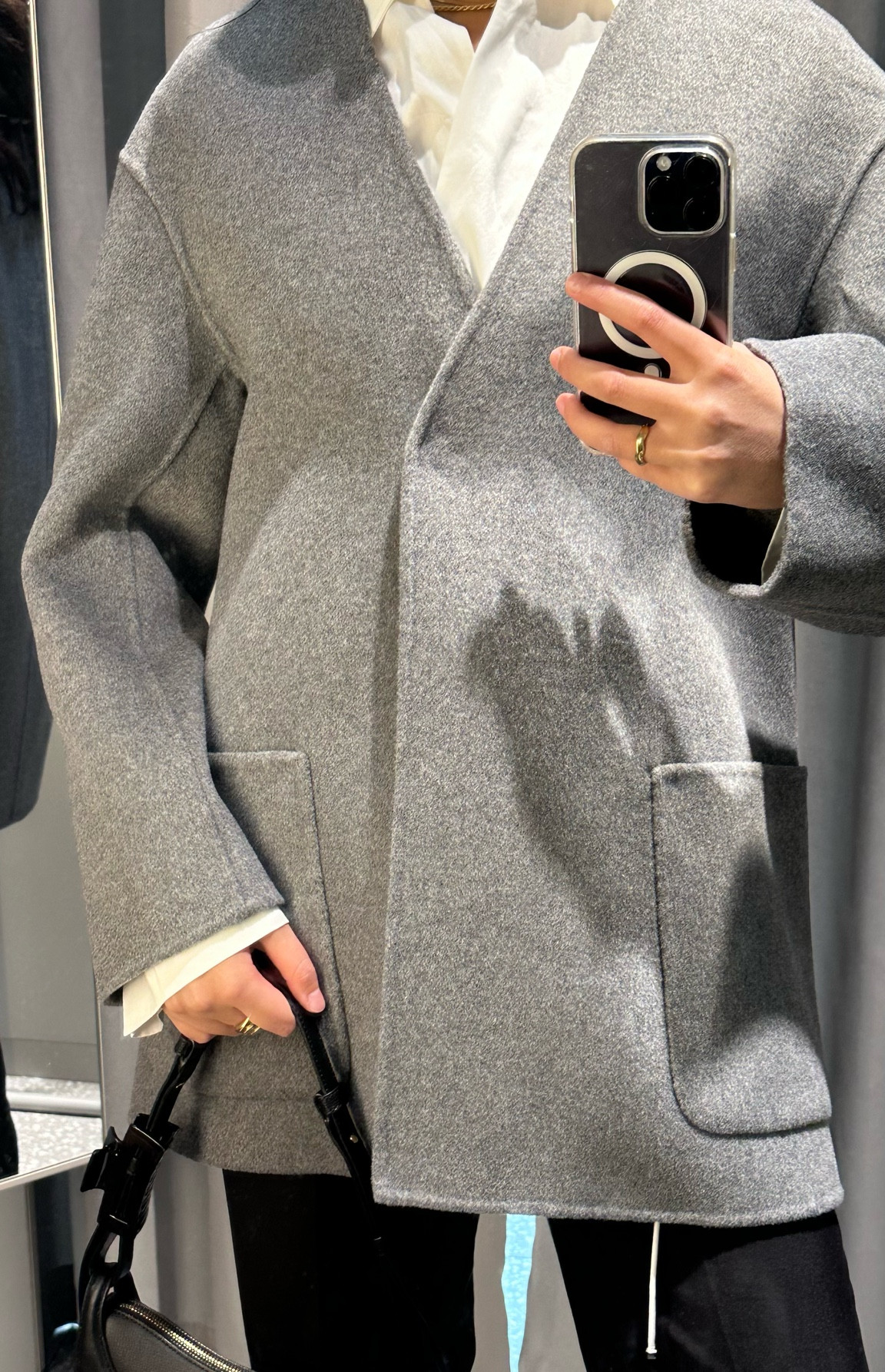 Grey collarless doublé coat, dark grey, arket fashion, fall fashion

#FashionMonth #LTKeurope #LTKnederlands