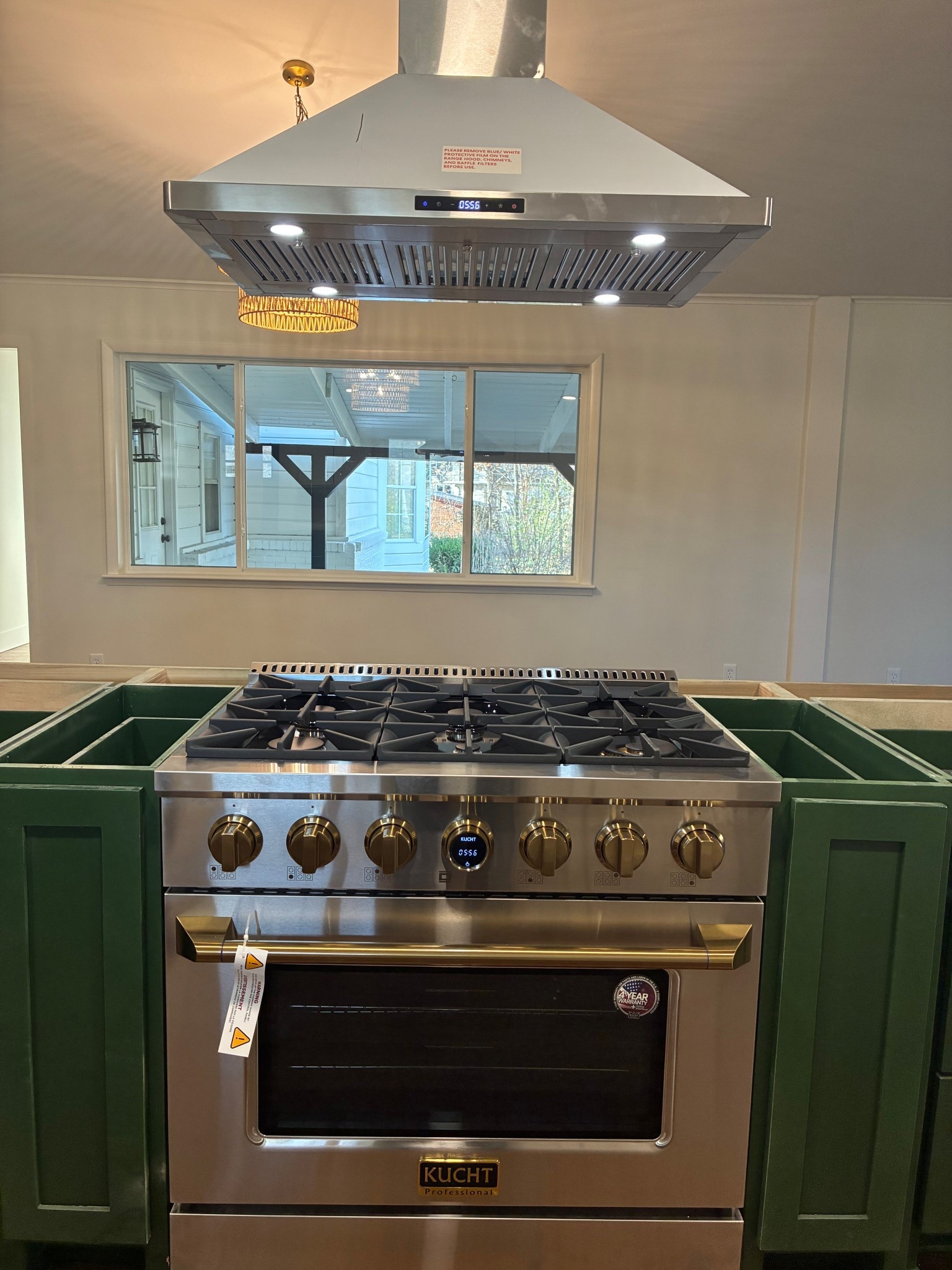 Kucht freestanding 6 burner with oven. This is a beauty in and of itself. My husband juts installed this in our flip house. 