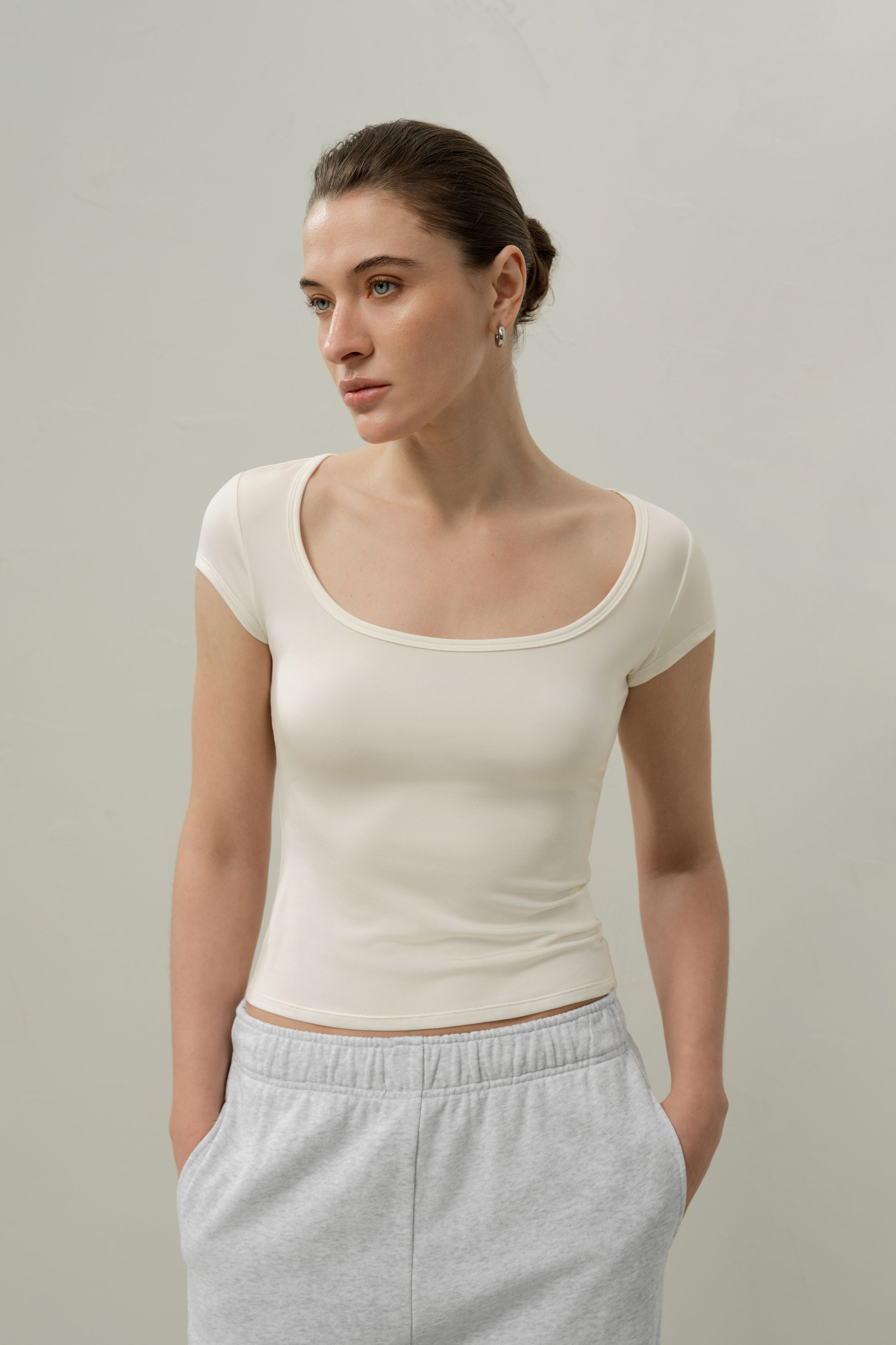 Silk Breeze Jersey Scoop Neck Tee | LILYSILK