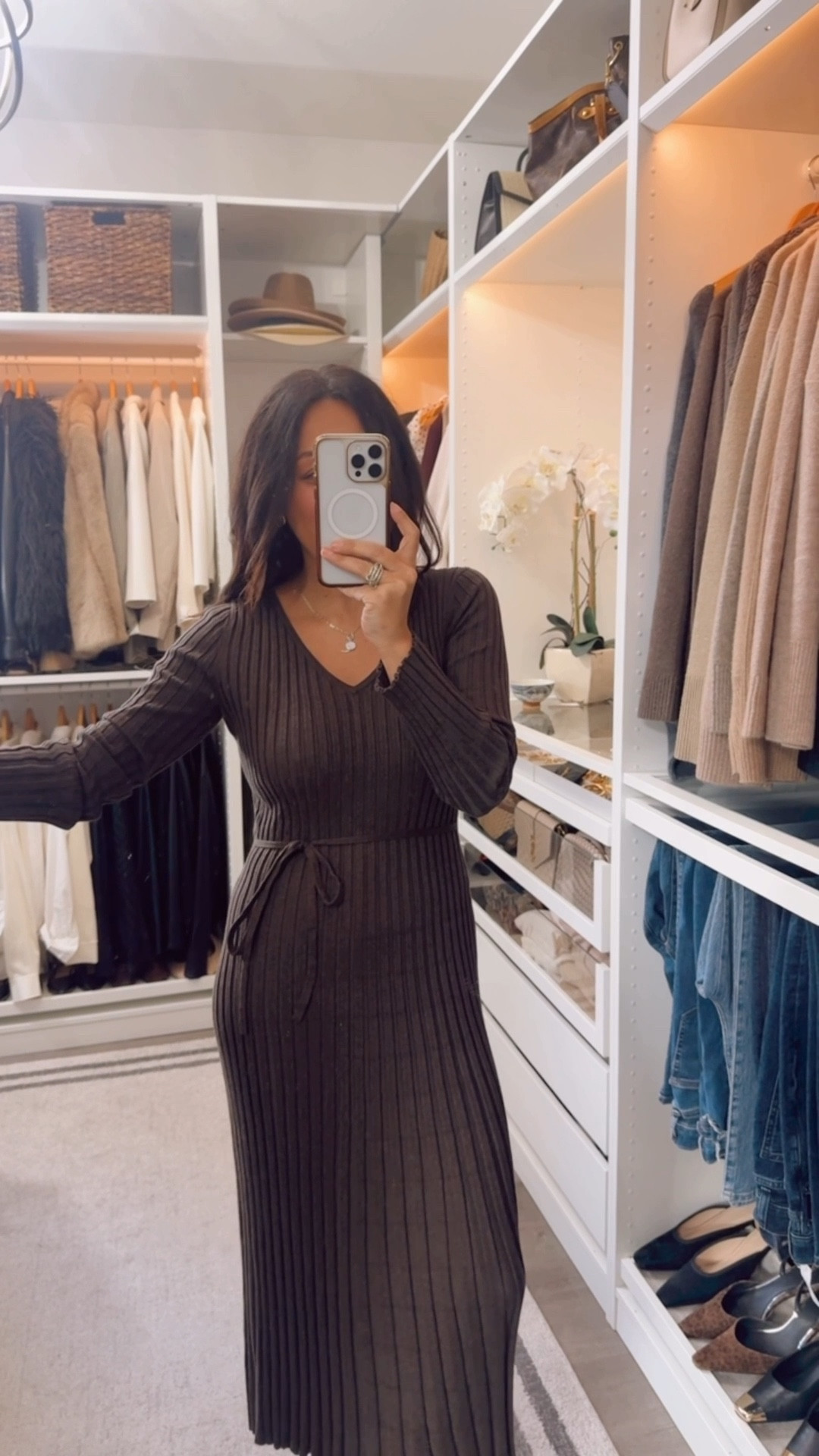 Dress fits like a glove - super flattering 
Fits TTS 

#LTKFindsUnder100 #LTKOver40 #LTKootd