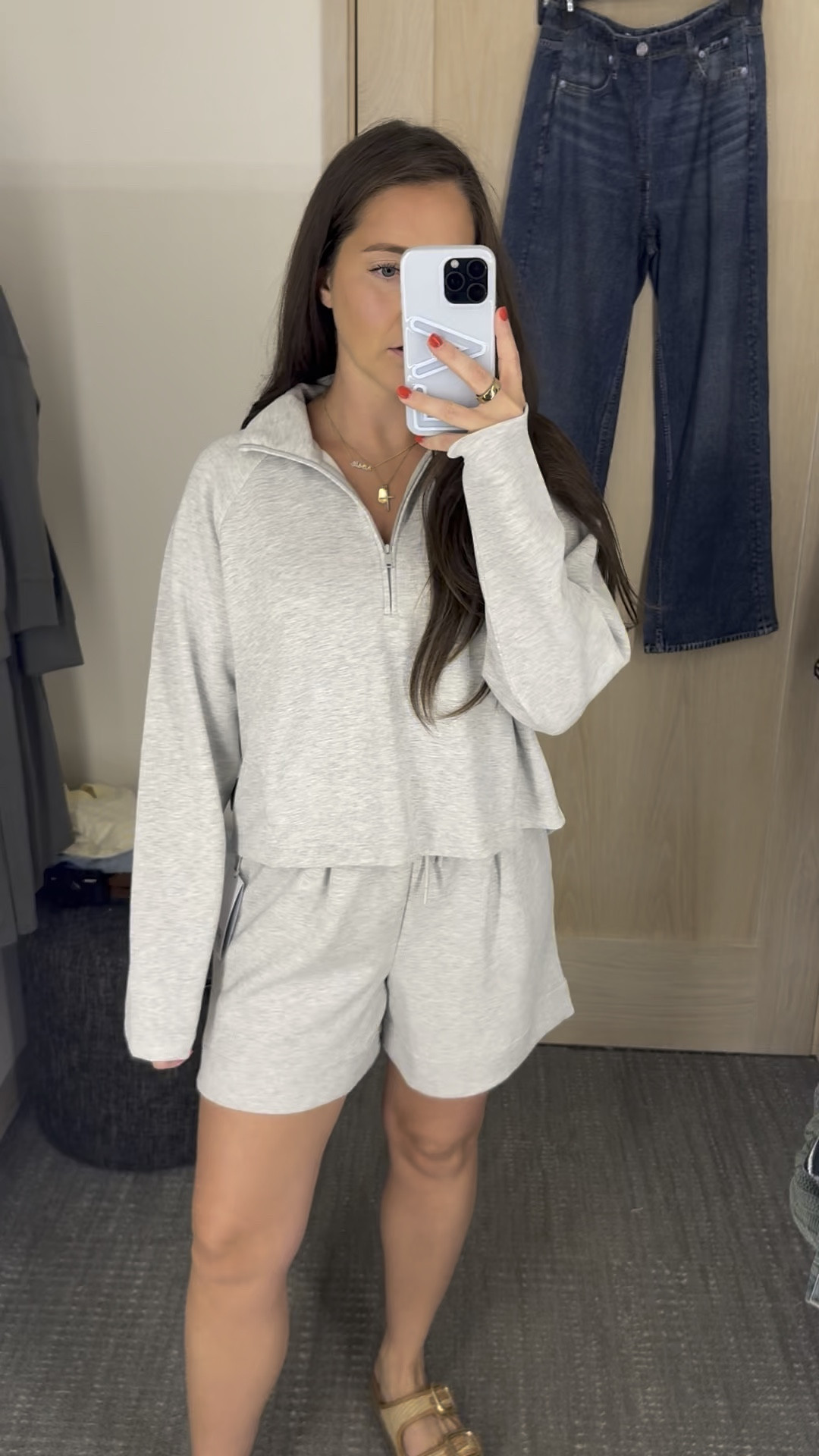 This set is sooo darn soft!! Wearing size medium in both

Nordstrom
Anniversary sale

#LTKSaleAlert