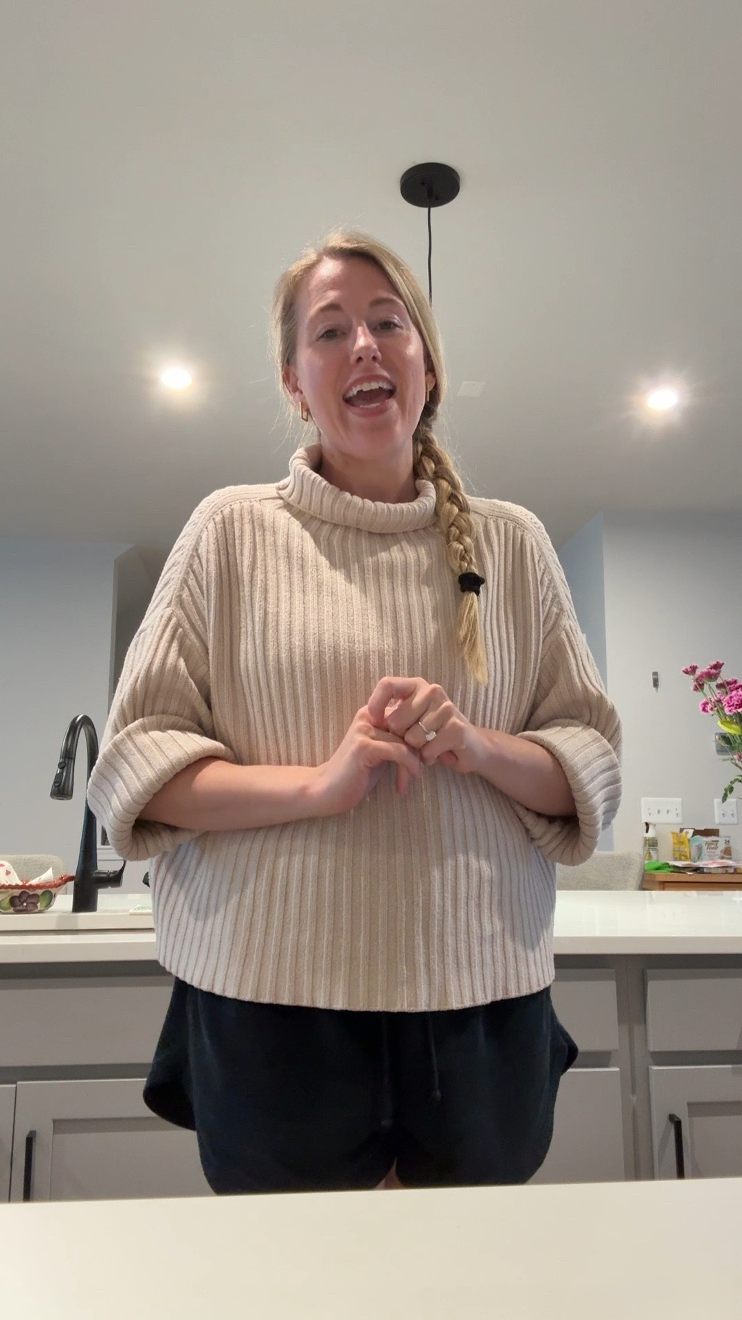 don’t mind my wfh outfit LOLOLLL

I’m just grateful to be here, grateful to be okay again, grateful to God🙏🏼

#LTKdayinmylife #LTKmomlife #LTKstorytime