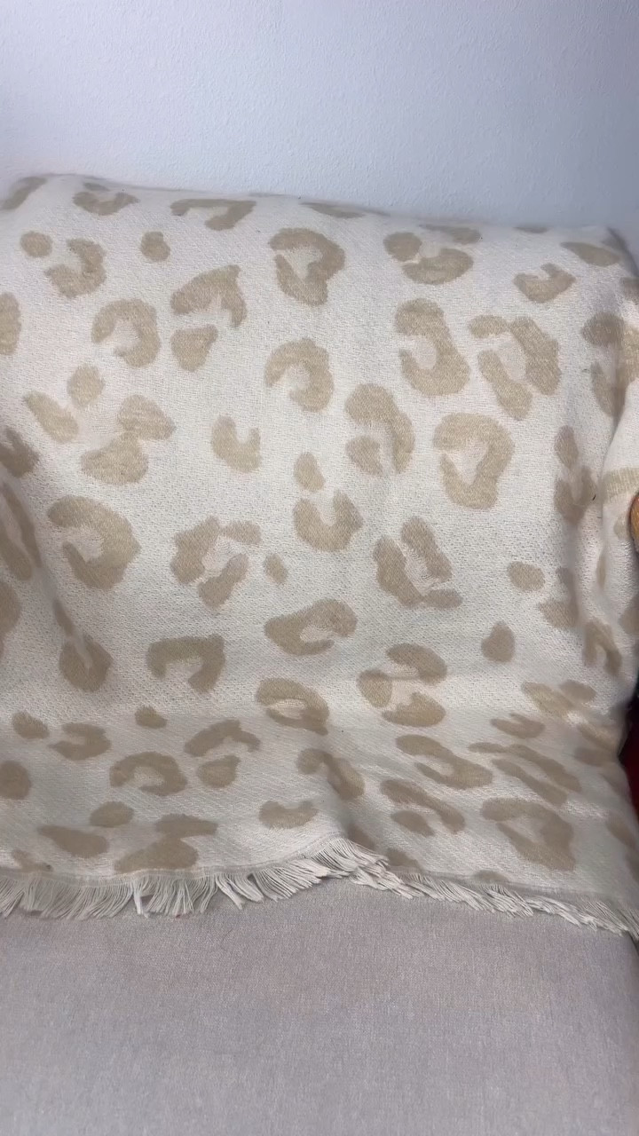 Luxury vibes… from @target ? 🤍
This body care smells like soft vanilla + warm musk and leaves skin insanely smooth.

Comment “LINK” to shop! ✨
#ontupartner #targetfind