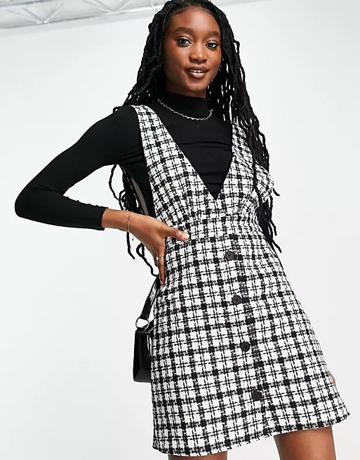 New Look boucle plaid v neck pinny dress in black | ASOS (Global)