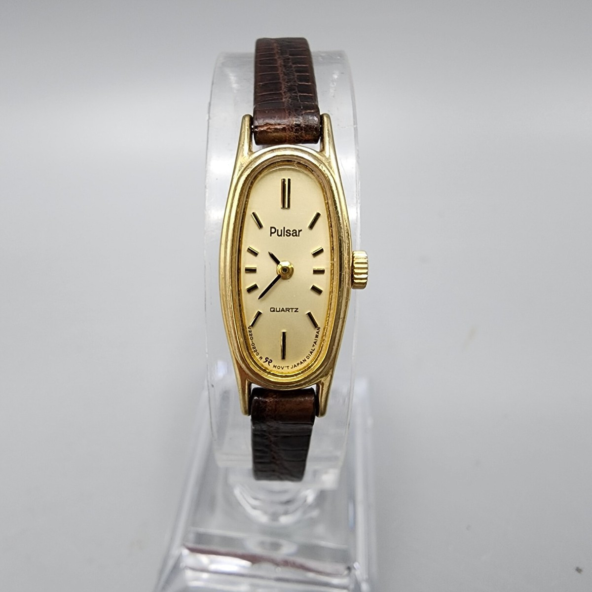 Vintage Pulsar Watch Women Gold Tone Oval Lizard Band V200-5140 New Battery  | eBay | eBay US