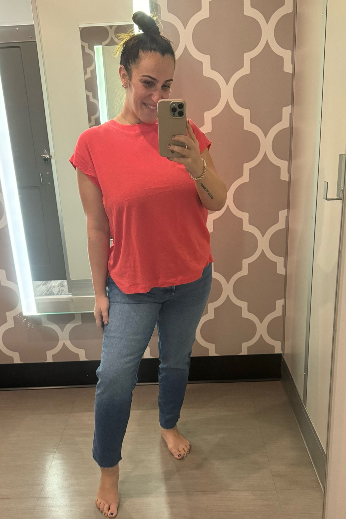 One of my favorite tees ever now comes in bright pretty colors! Wearing size large on top and size 10 in the jeans. Size up in jeans if in between.

#LTKfindsunder50 #LTKstyletip #LTKmidsize