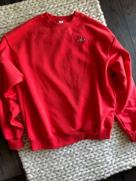 The latest alo drop has me obsessed — the perfect color for summer. Still waiting on the matching sweats that I ordered, also tagged.

#alo #accolade #red #sweatshirt 

Alo Yoga - Red Sweatshirt - Accolade Sweatshirt - Matching Set - Airport Outfit 

#LTKStyleTip #LTKActive #LTKFitness