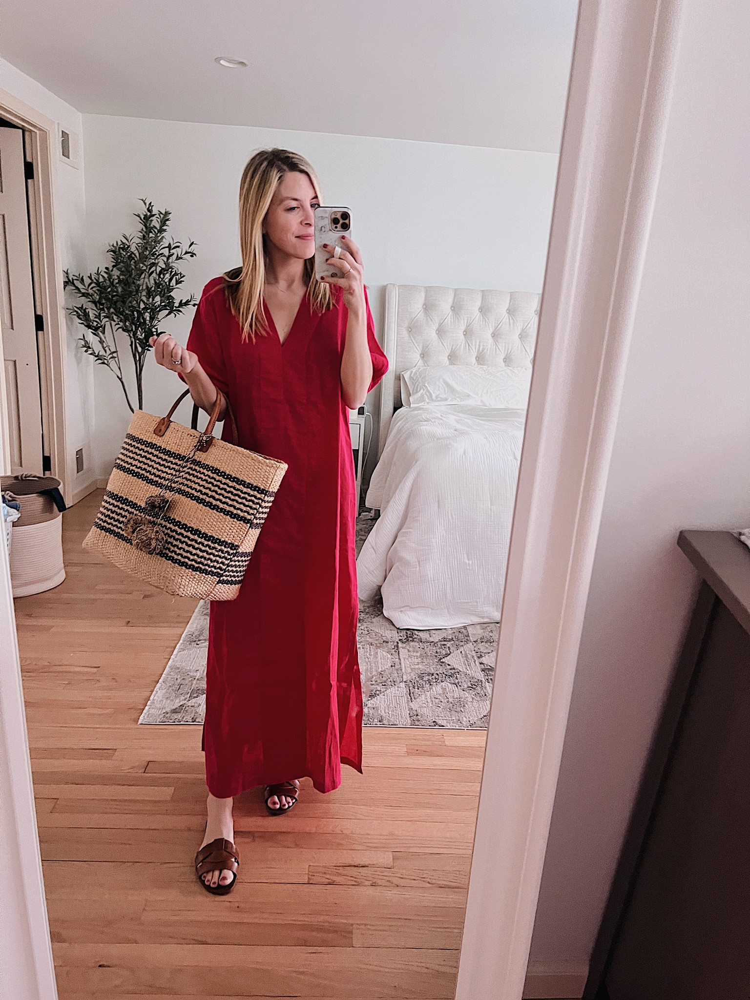 This gorgeous caftan is part of the LAKE annual sale ✨ wearing an XS - TTS