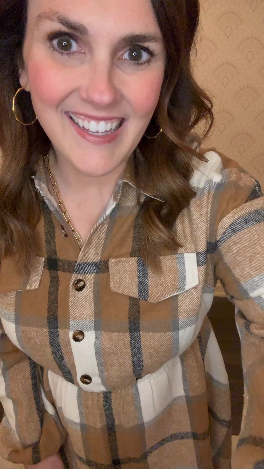 The coziest flannel fall dress that will make you look gorgeous and not like a lumberjack. 🤣🎉

This is CupShe from Target, and I’m wearing size Large. 



#LTKSeasonal #LTKSaleAlert #LTKStyleTip
