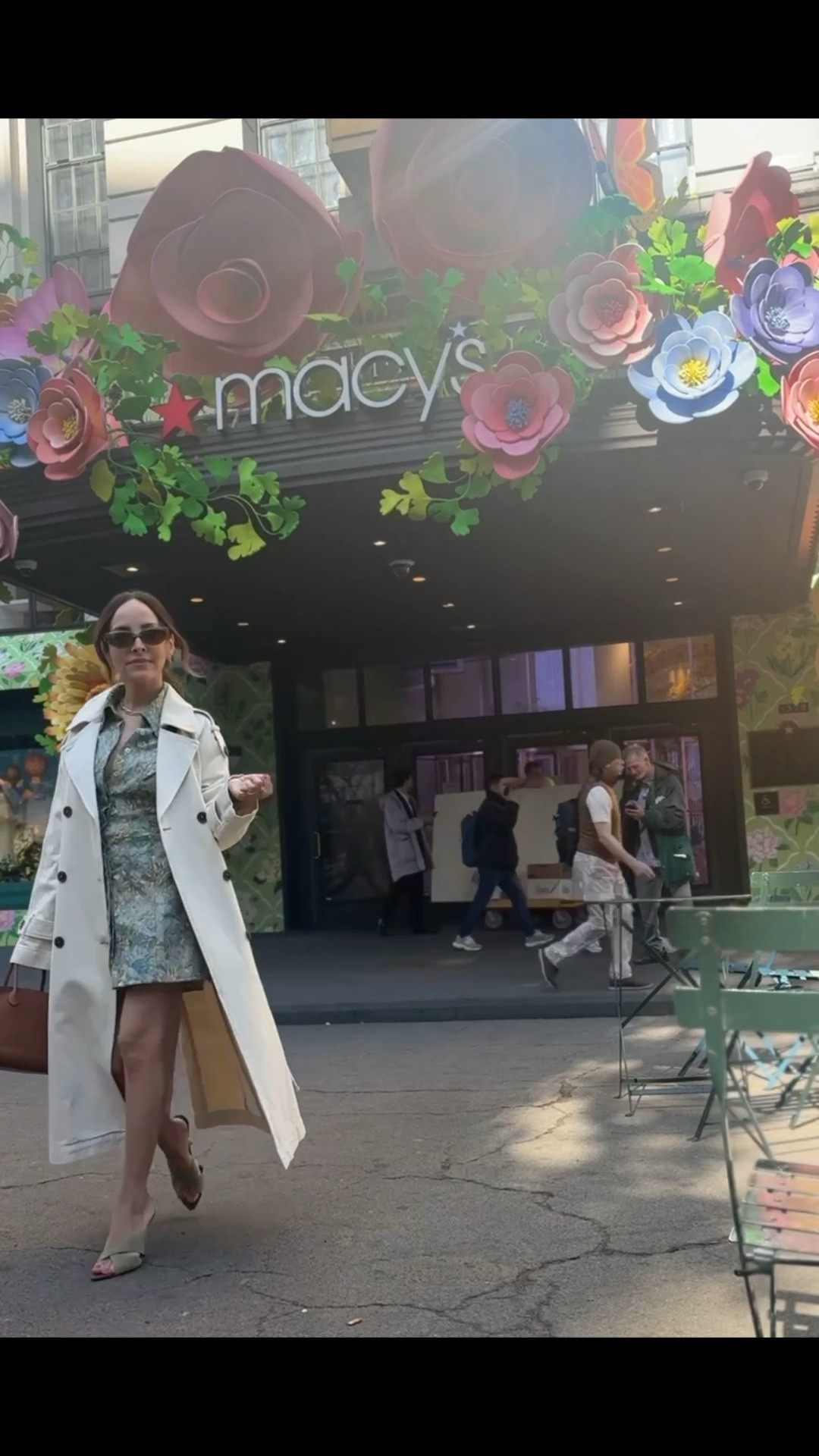 Day 2 with @Macys ! Here for their flower show for Mother’s Day & it’s been nothing short of incredible💐💐

#LTKMothersDay #LTKootd #LTKPetite