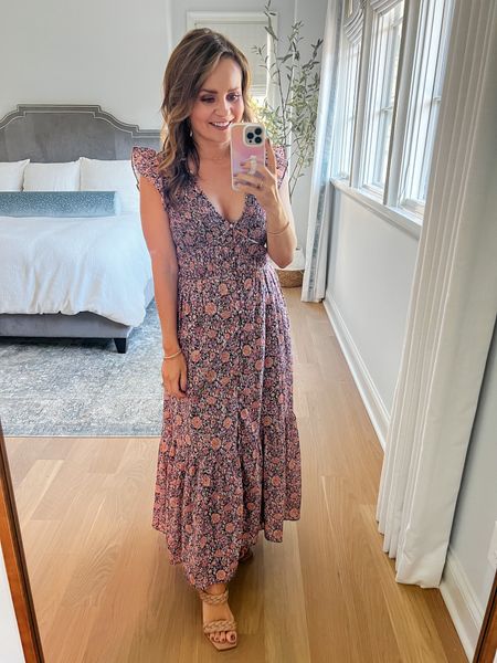 Ready for fall family photos!! 🍂 The print and fit of this dress are 💯- comes in a few other color variations. I’m wearing XS  

#LTKSeasonal #LTKstyletip