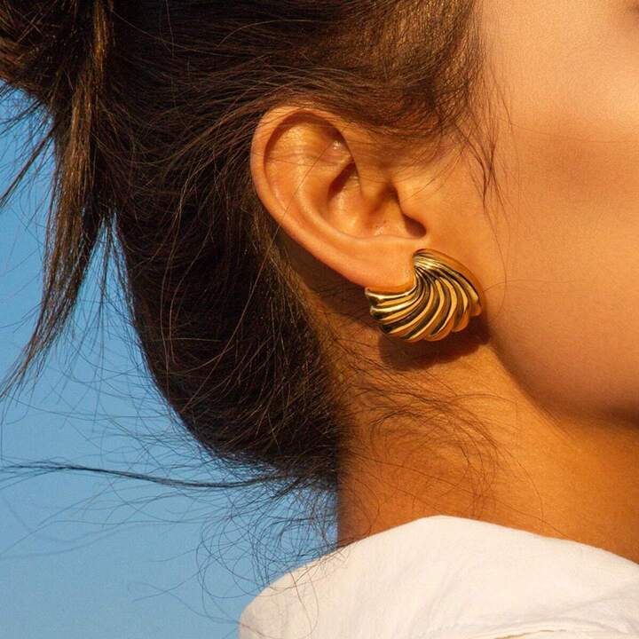 Boucles D'oreilles En Acier Inoxydable Pour Femmes, 1 Paire, Cadeau Pour Filles, Texture Ondulée... | SHEIN