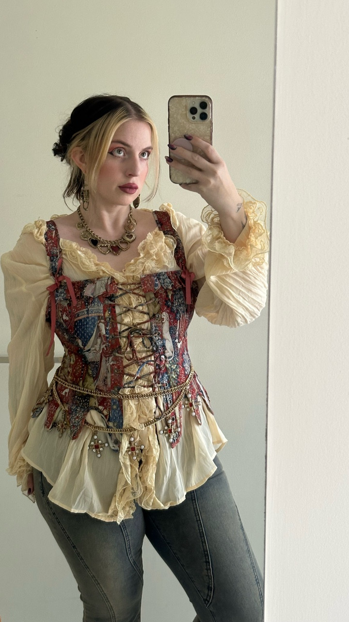 Felt extremely proud of my casual medieval fit featuring #selkie and #freepeople 

#LTKMidsize #LTKootd