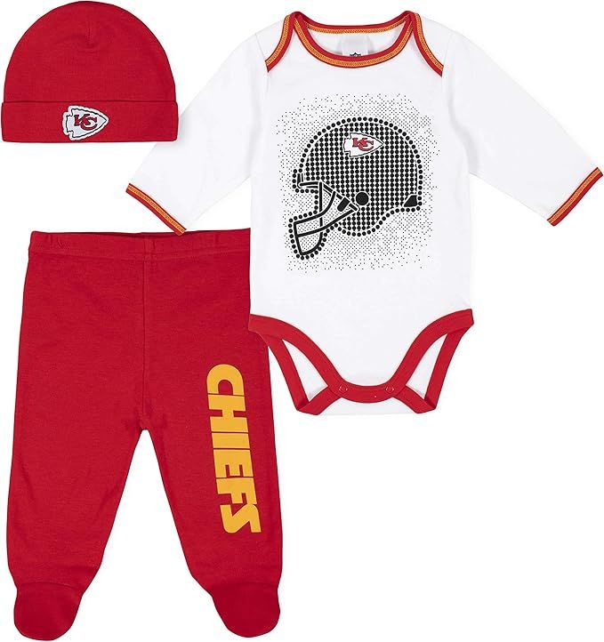 NFL baby-boys 3 Pack Bodysuit Footed Pant and Cap Registry Gift Set | Amazon (US)