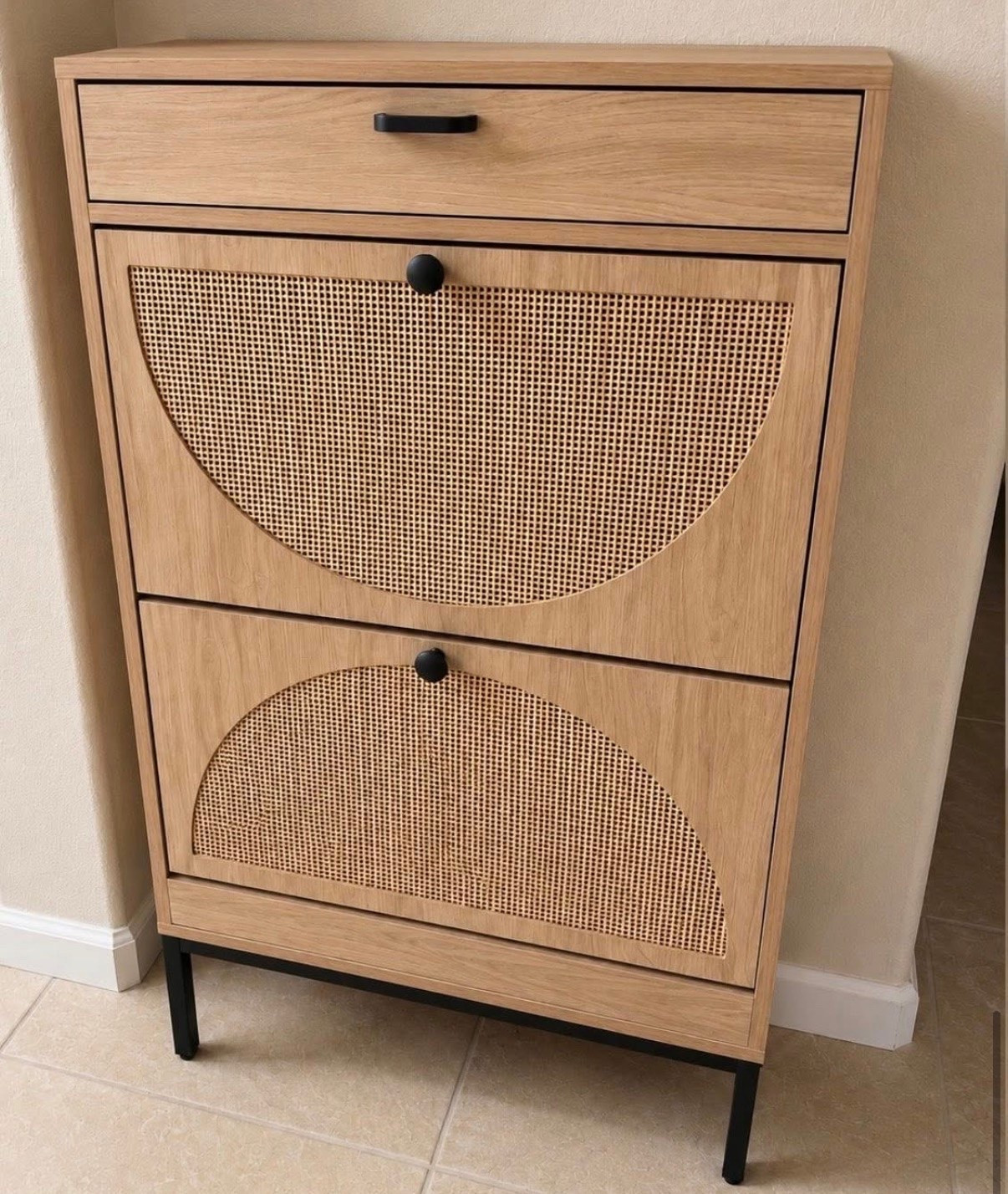 🚨 My shoe organizer is 53% OFF right now!

It holds up to 12 pairs, is under $100, and looks so much more elevated than a typical shoe rack.

Perfect for entryways, closets, mudrooms, or small spaces where you want hidden storage that still looks pretty.

See more of my top furniture picks included in the sale that started yesterday below. 🙌

#LTKSaleAlert #LTKHome