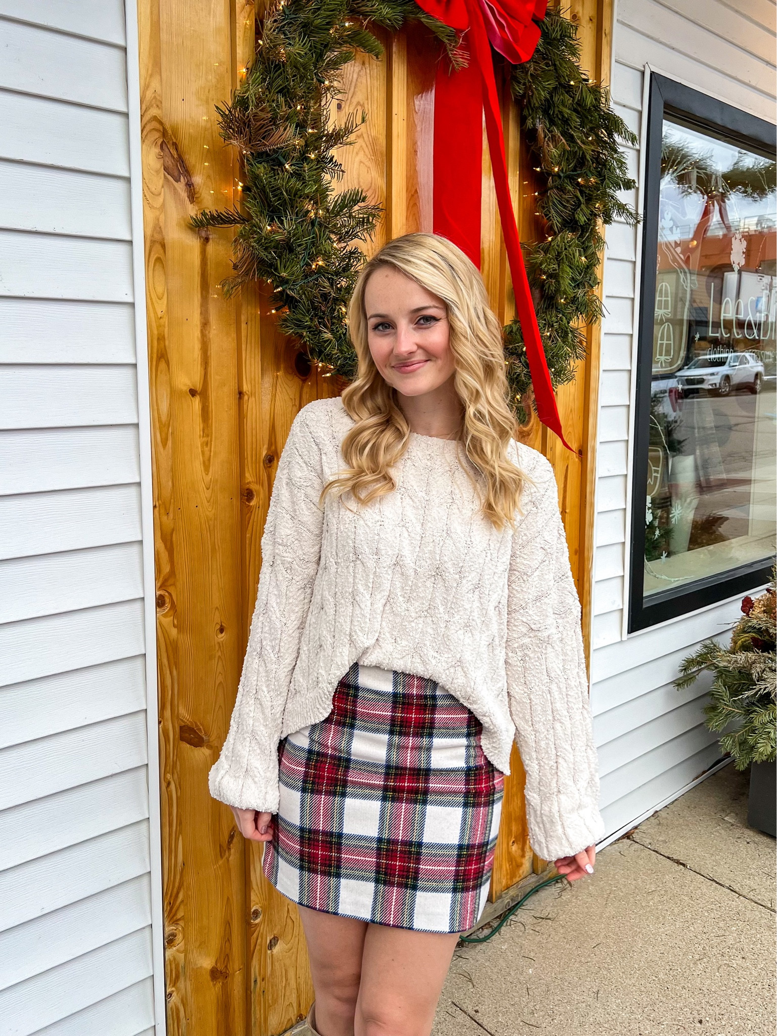 Holiday outfit inspo ✨❤️🤍

Holiday looks, Christmas outfits, Christmas party looks, plaid skirt, willow cable knit sweater, wool blend mini skirt

#LTKSeasonal #LTKHoliday #LTKstyletip