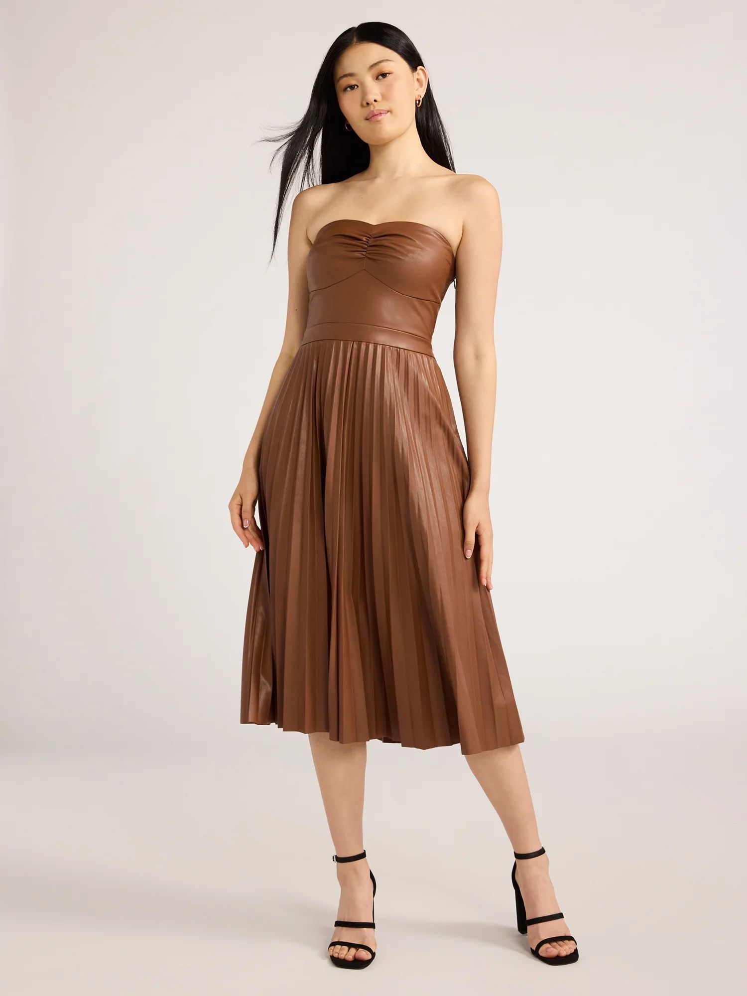 Scoop Women's Ultimate Faux Leather Strapless Pleated Midi Dress, Sizes XS-XXL - Walmart.com | Walmart (US)