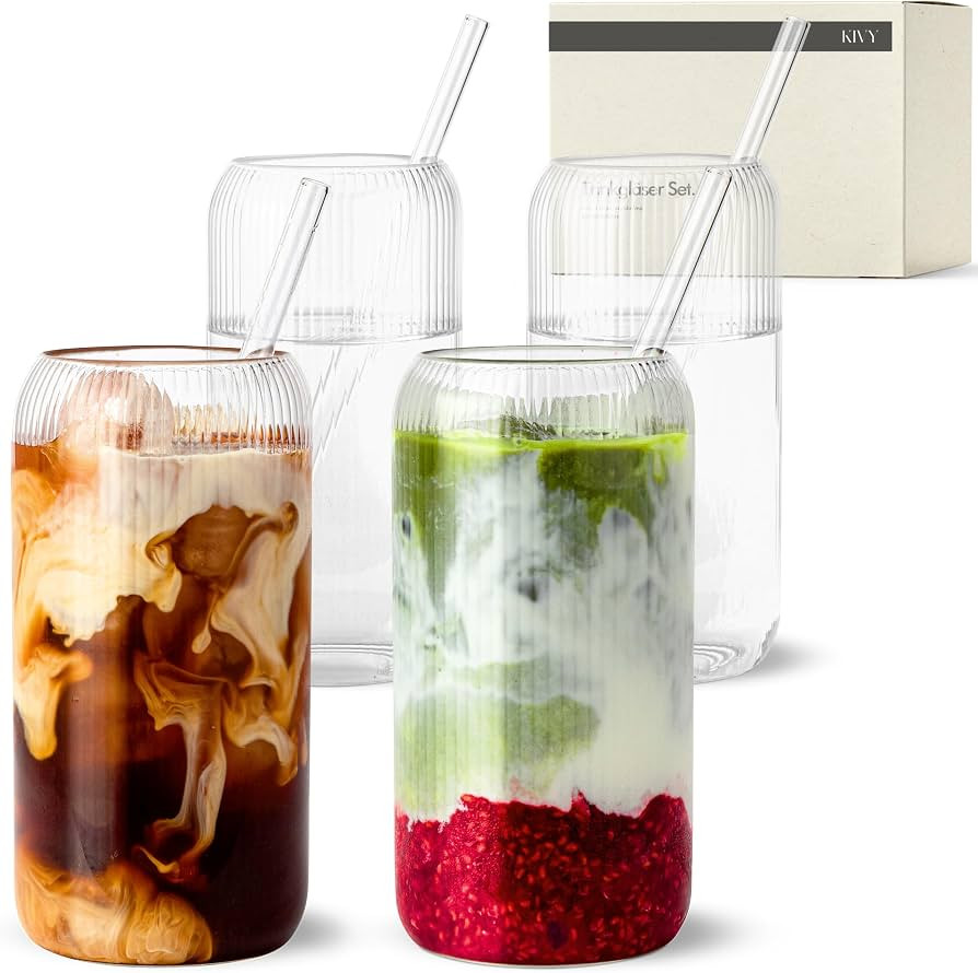 KIVY Geriffelte Gläser 4er Set mit Strohhalm [4x 450ml] - Eiskaffee, Wasser & Matcha Glas - Riff... | Amazon (DE)