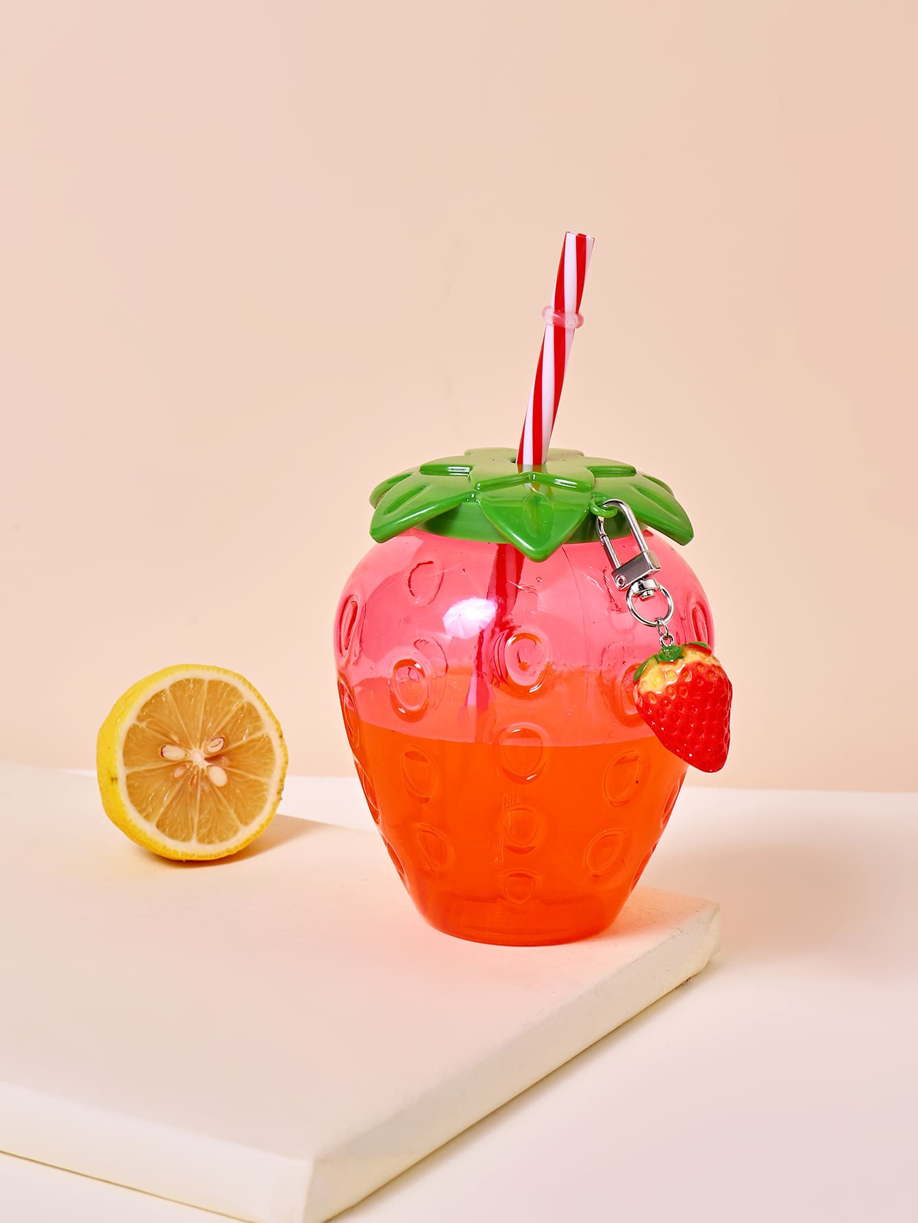 1pc Strawberry Shaped Tumbler | SHEIN